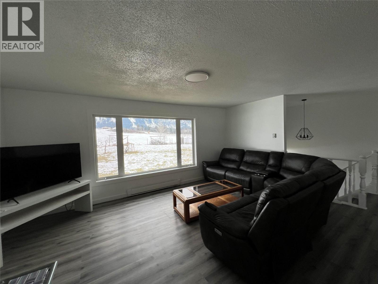 3621 Muzzy Road Property Photo 11