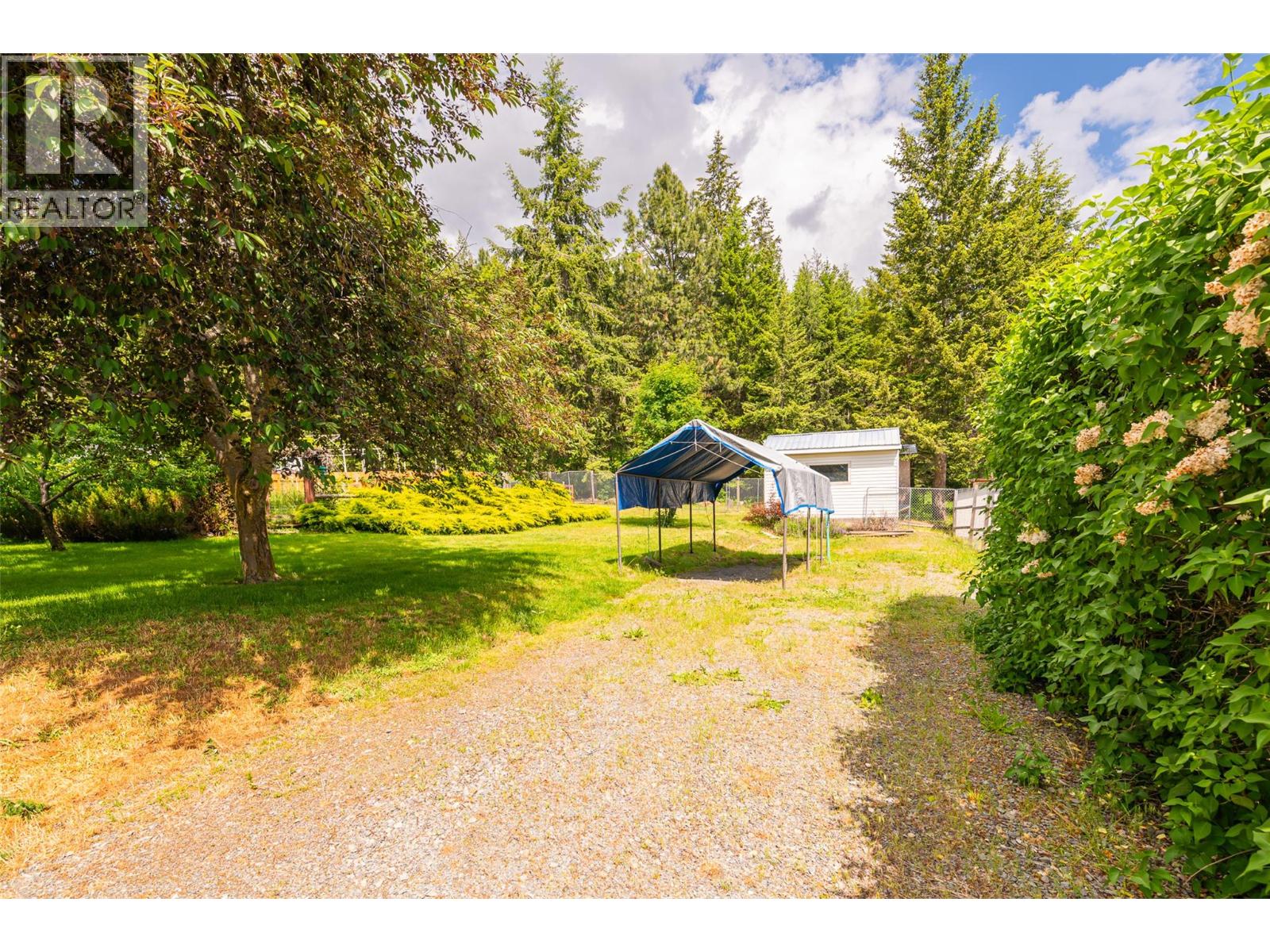 3908 Haskins Road E Property Photo 30