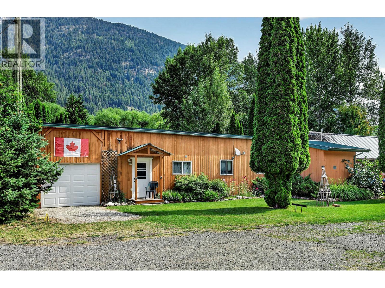 2020 Sinmax Creek Road Unit# N3 Property Photo 3