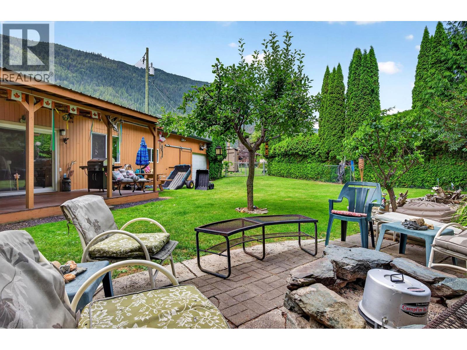 2020 Sinmax Creek Road Unit# N3 Property Photo 10