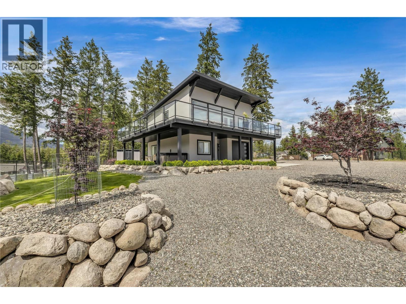 7210 Dunwaters Road Property Photo 1