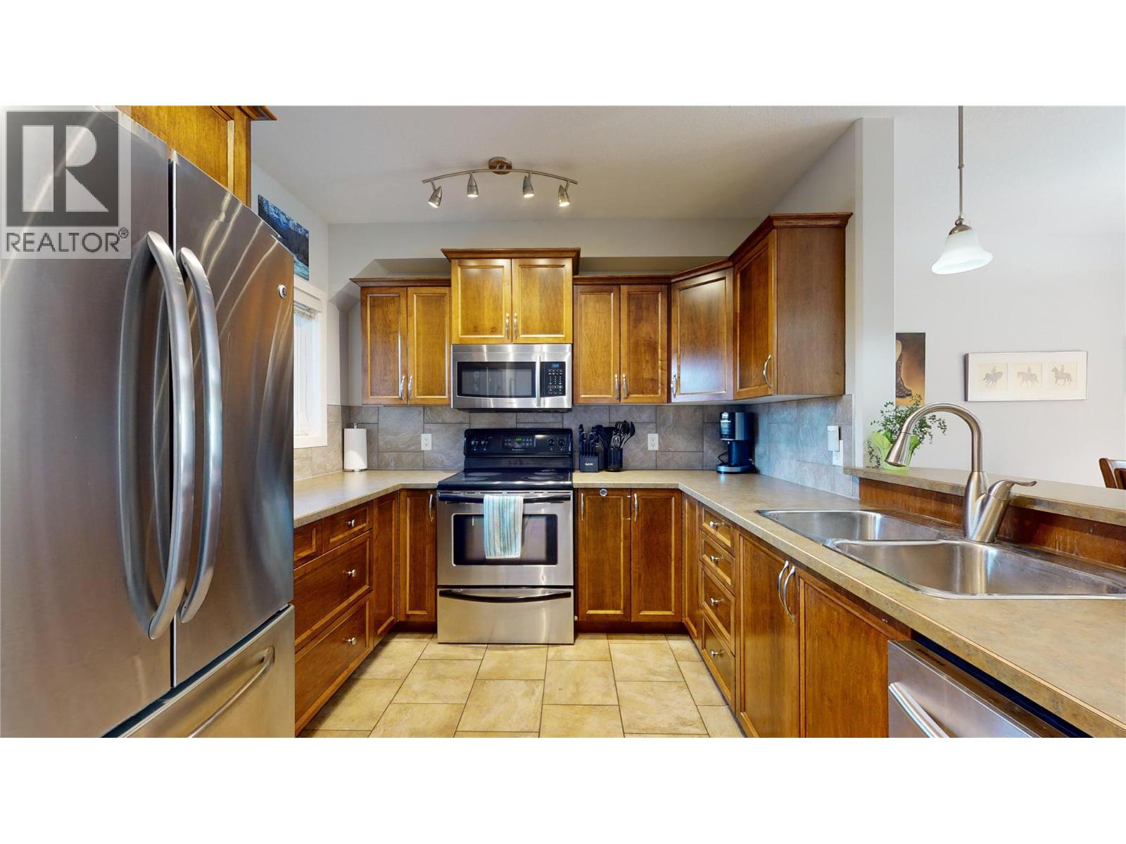 218 Glen Park Drive Unit# 21 Property Photo 5