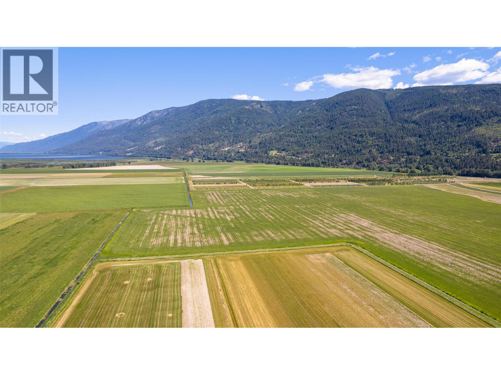 Parcel B Duck Lake Road Property Photo 5
