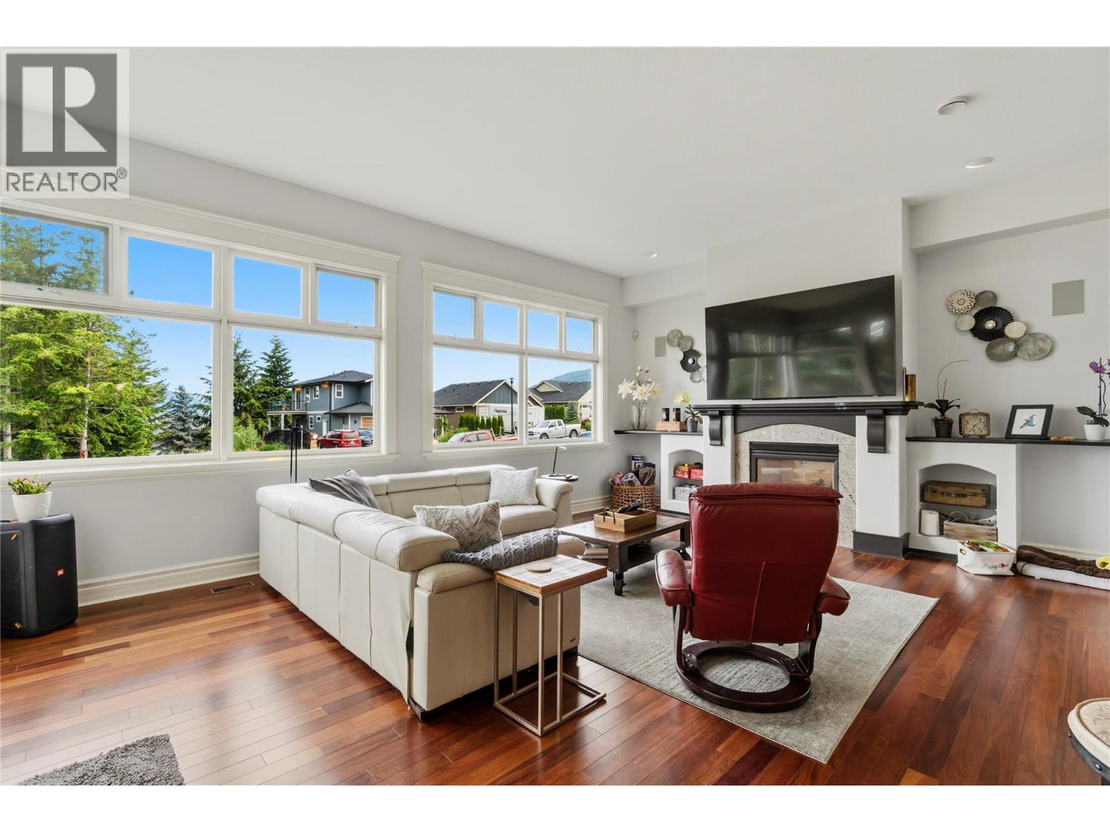 2307 5 Avenue Se Property Photo 44