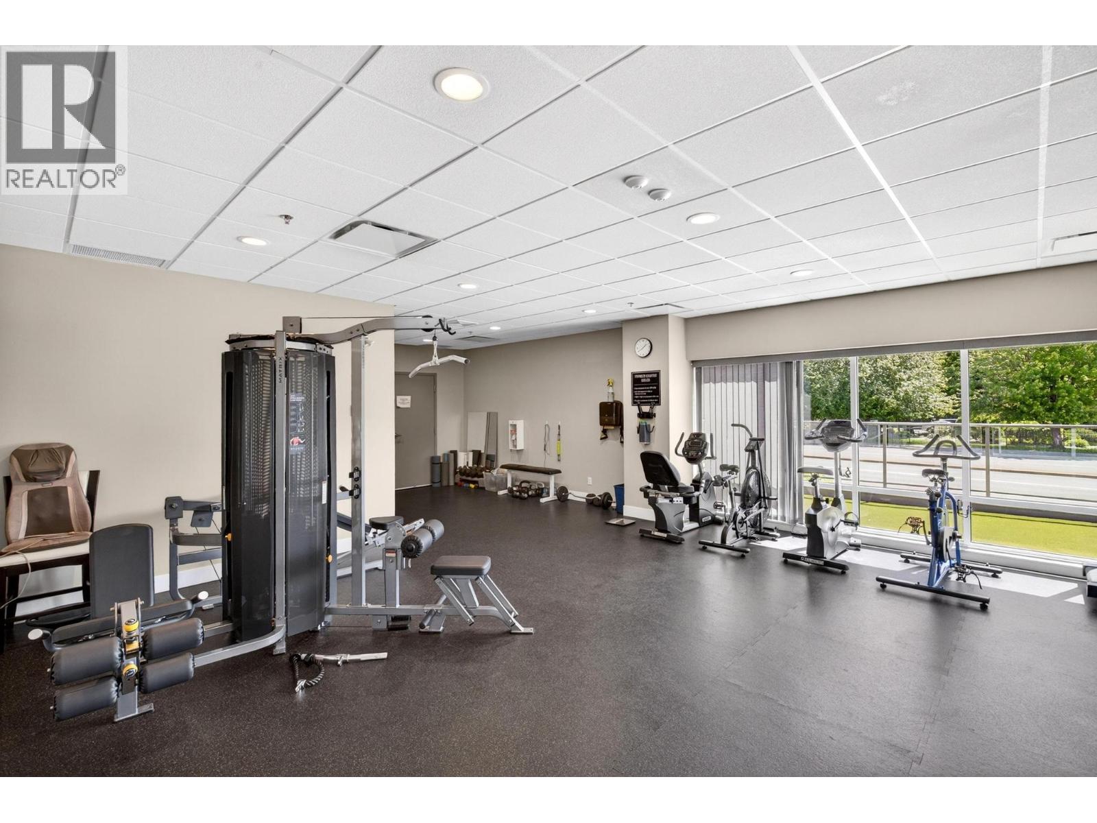 925 Leon Avenue Unit# 424 Property Photo 16