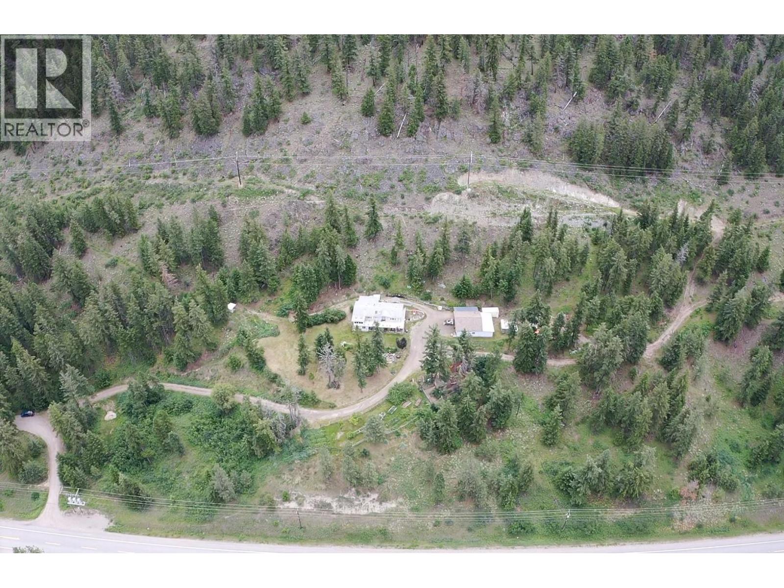 1120 Yellowhead Highway S Property Photo 7