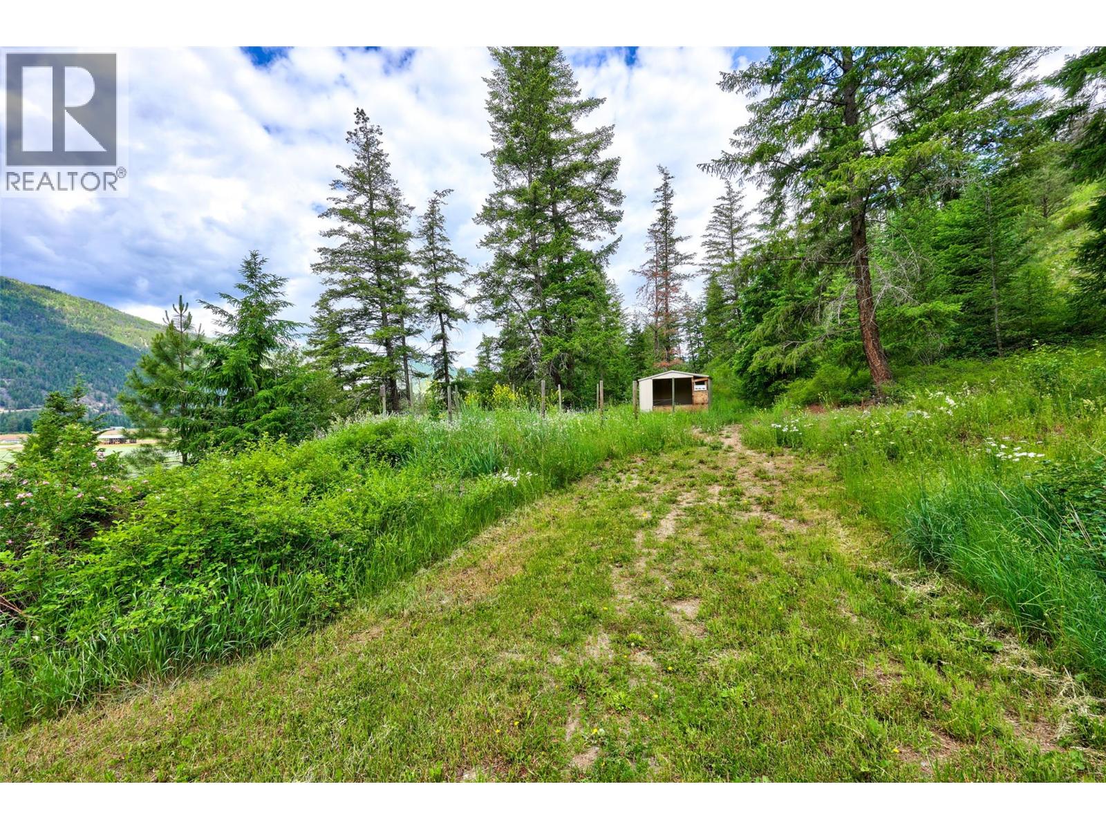 1120 Yellowhead Highway S Property Photo 34