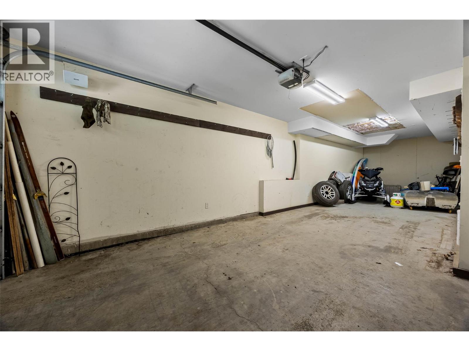 1848 Paul Lake Road Property Photo 23