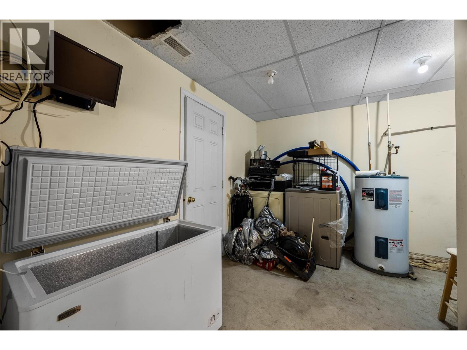 1848 Paul Lake Road Property Photo 28