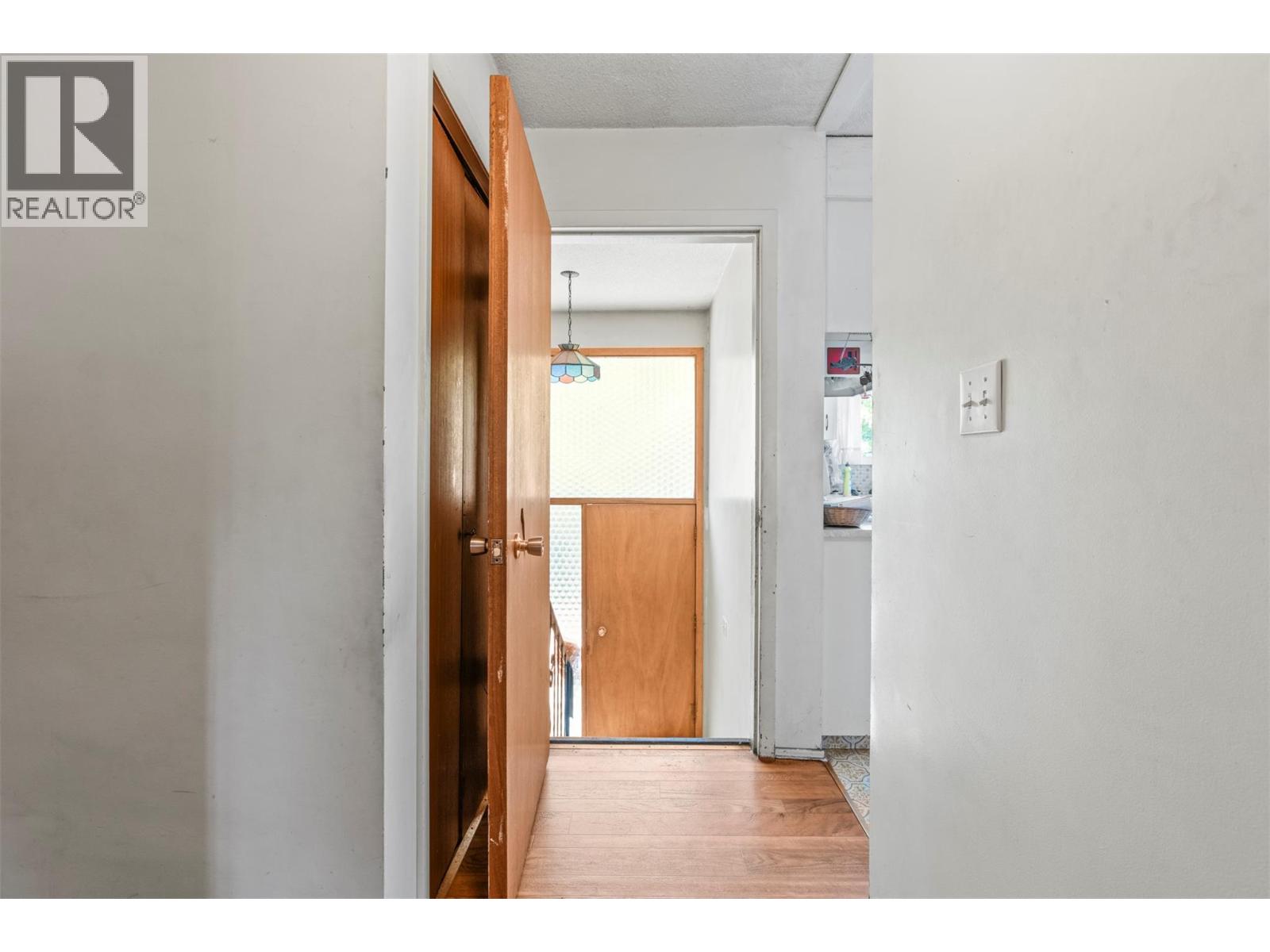 3706 24 Avenue Property Photo 21