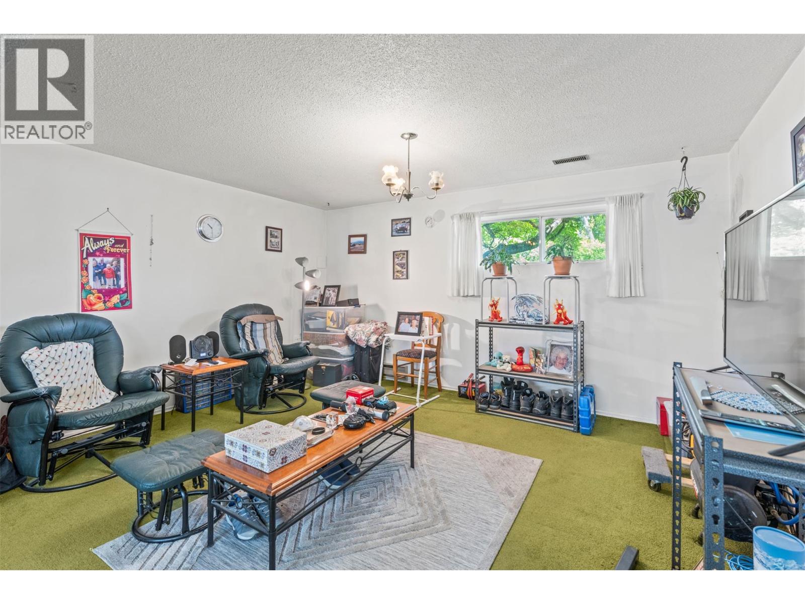 3706 24 Avenue Property Photo 33