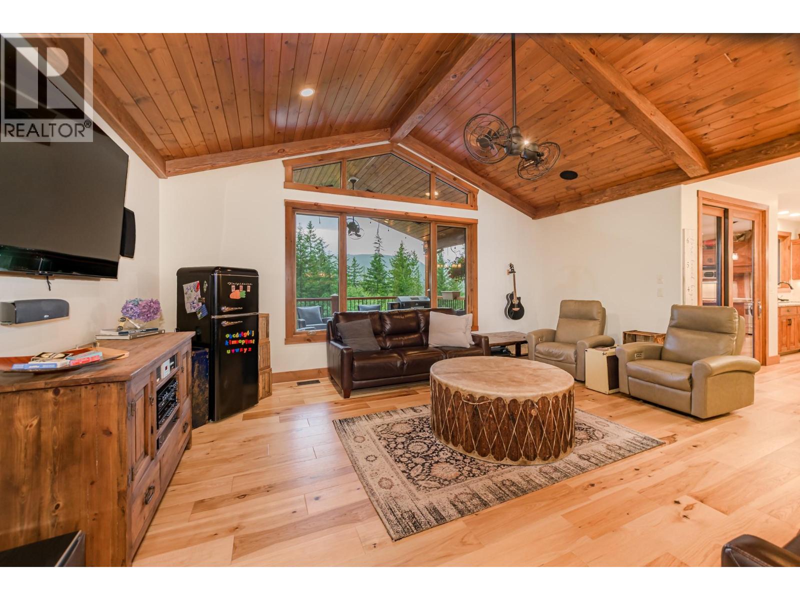 82 Walker Road Property Photo 18