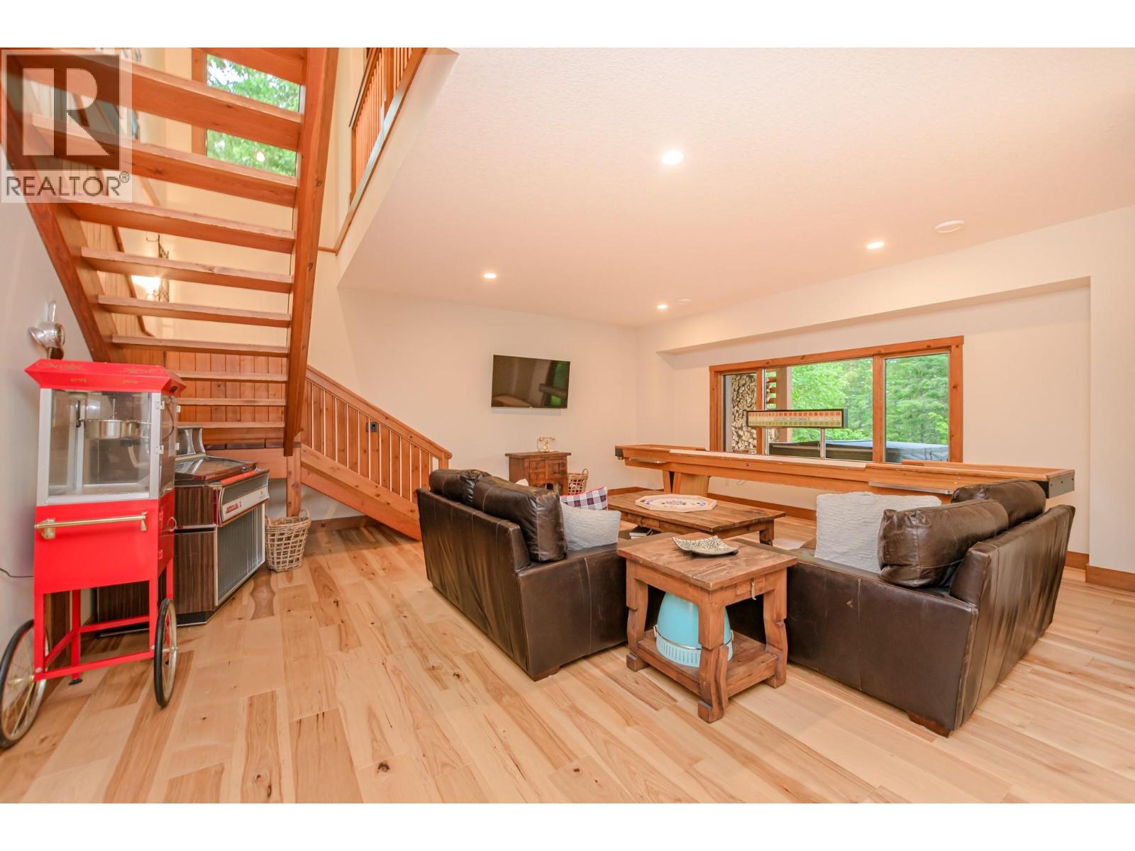82 Walker Road Property Photo 35