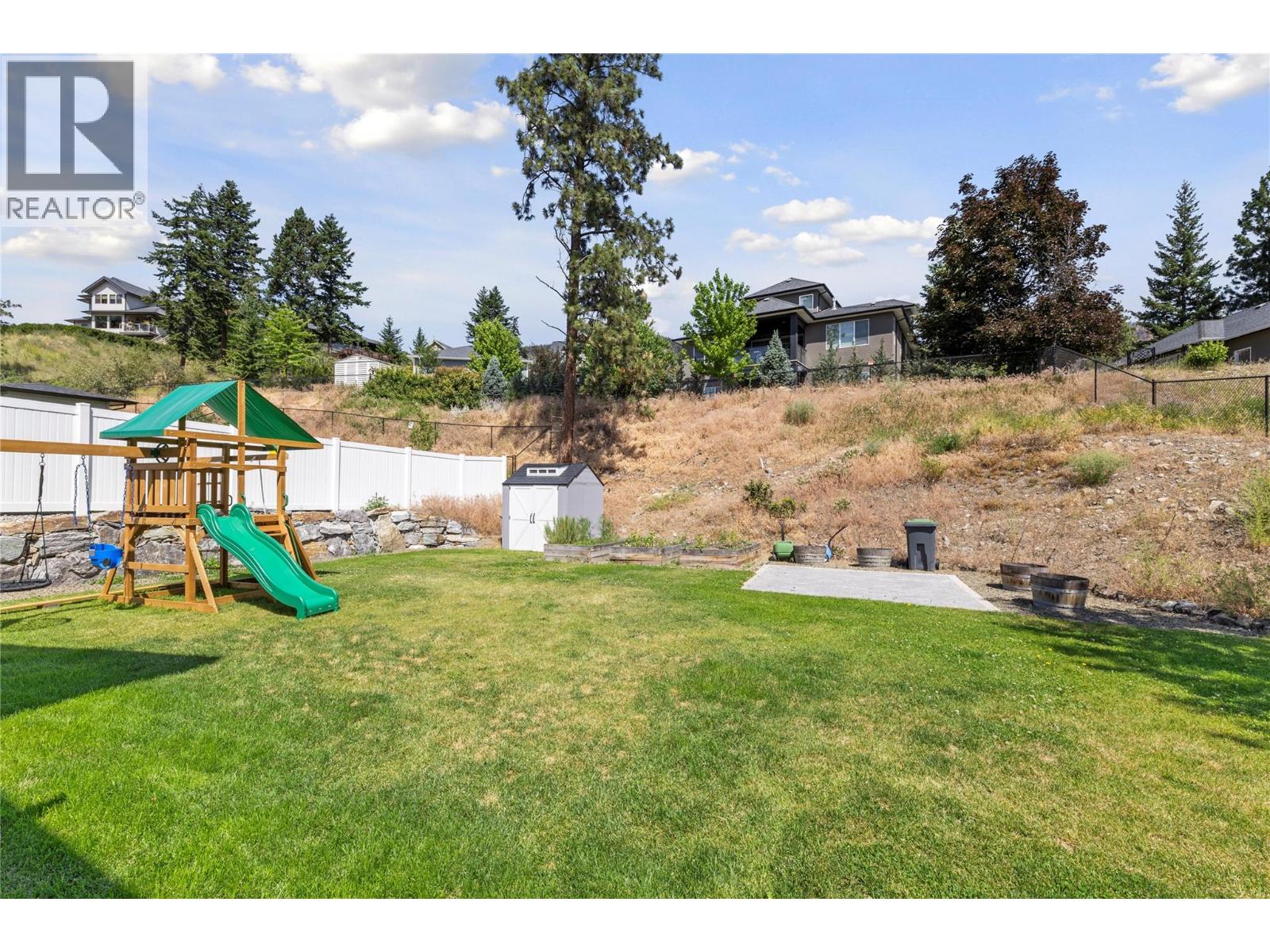 2846 Canyon Crest Drive Property Photo 46