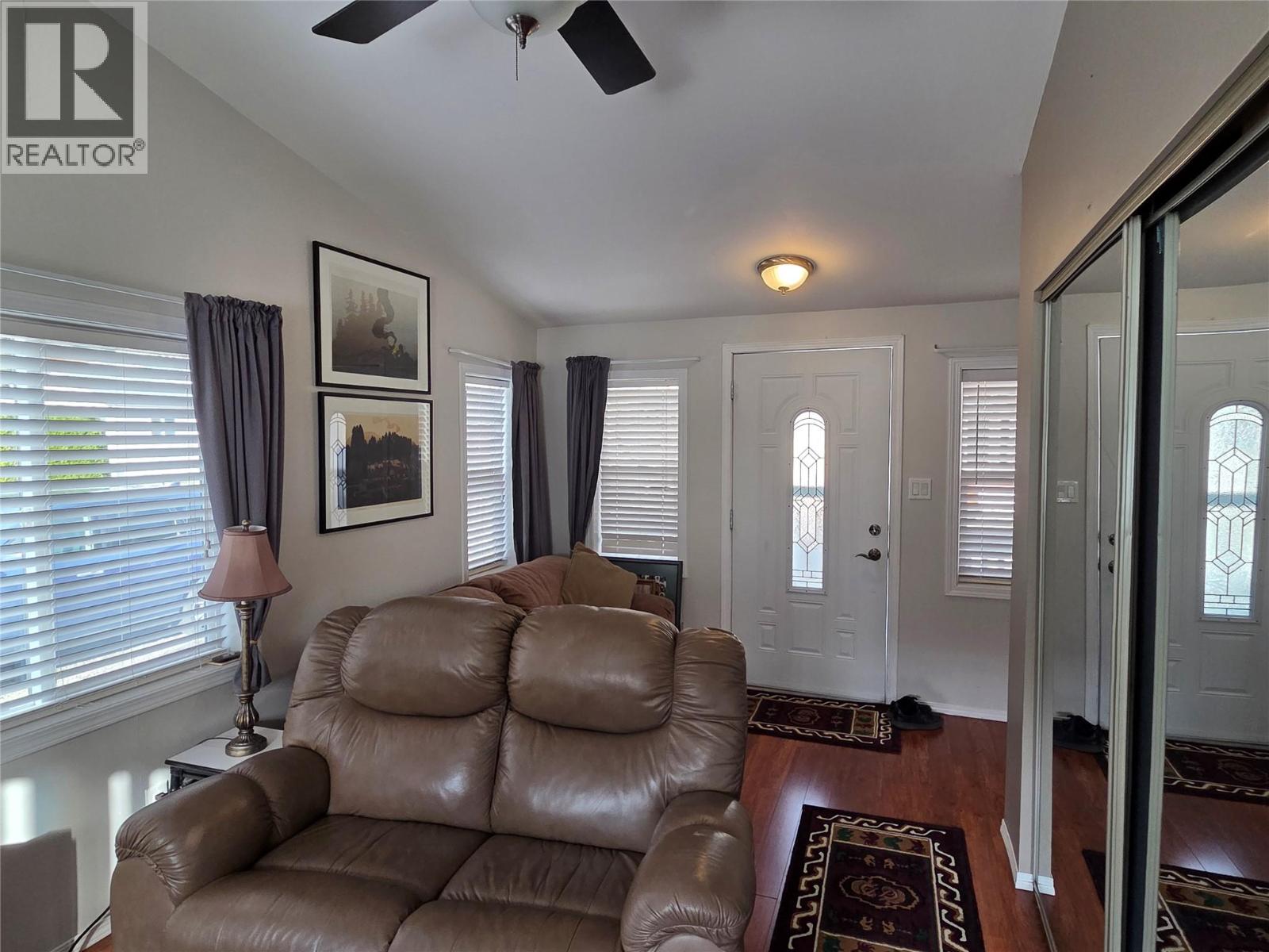 4354 Highway 3 Unit# 77 Property Photo 10