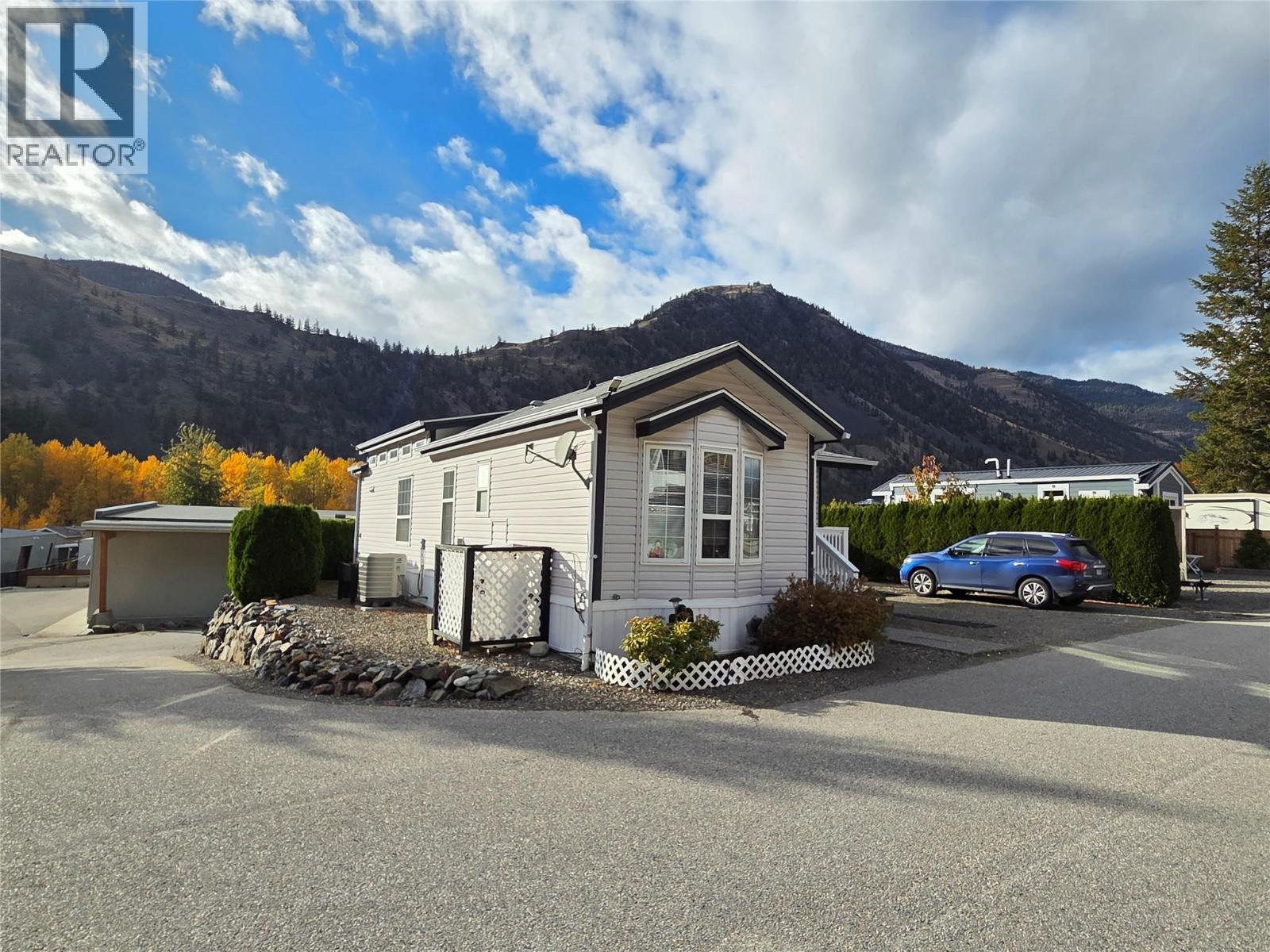 4354 Highway 3 Unit# 77 Property Photo 16