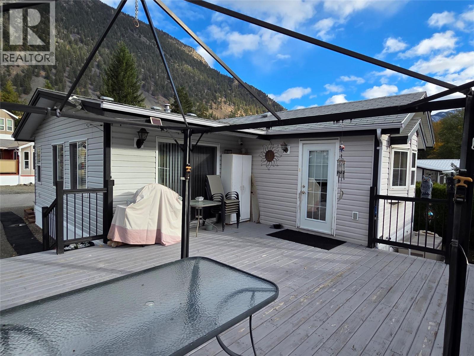 4354 Highway 3 Unit# 77 Property Photo 22