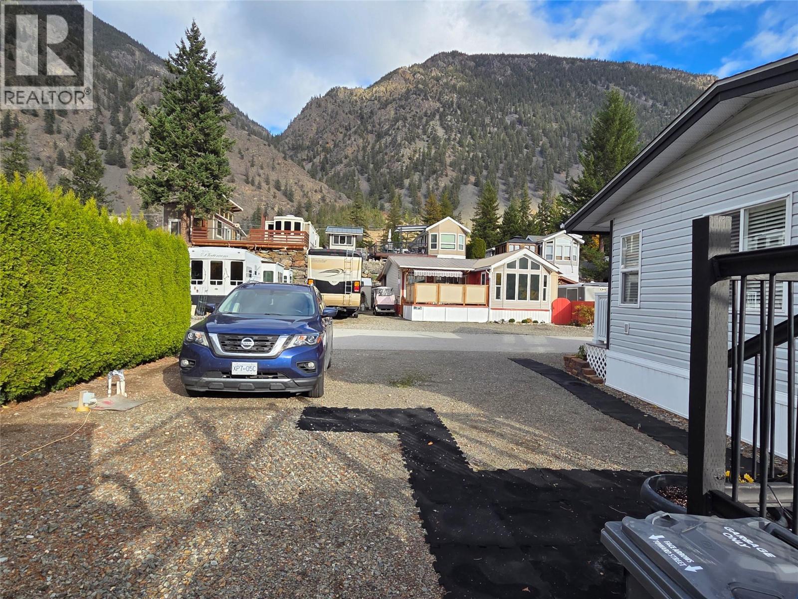4354 Highway 3 Unit# 77 Property Photo 23