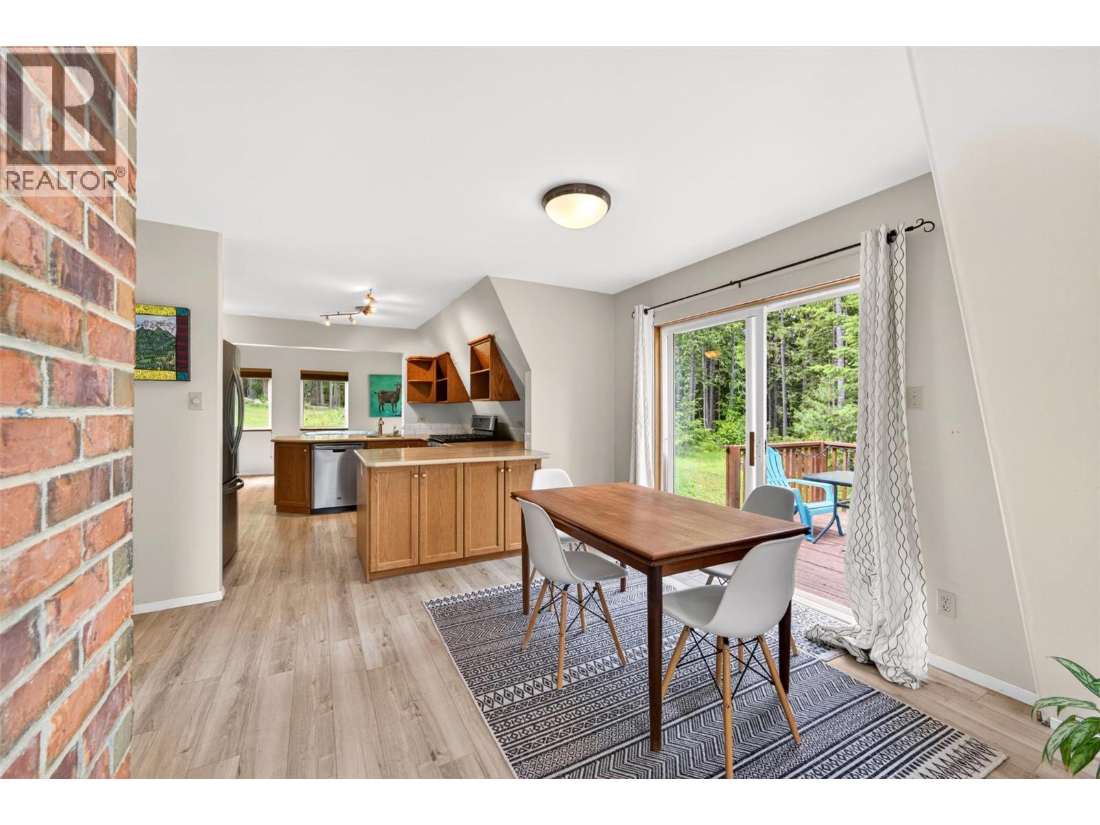 7346 Harrop Procter Road Property Photo 13