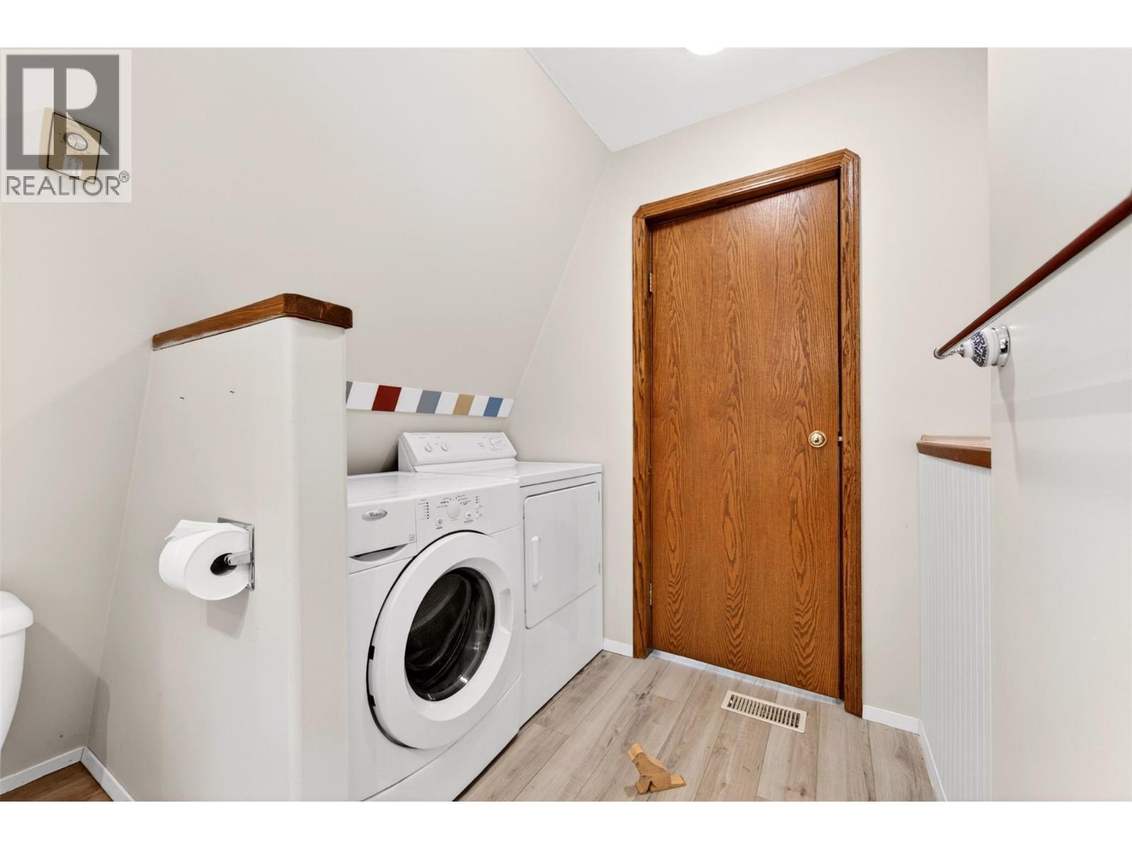 7346 Harrop Procter Road Property Photo 25