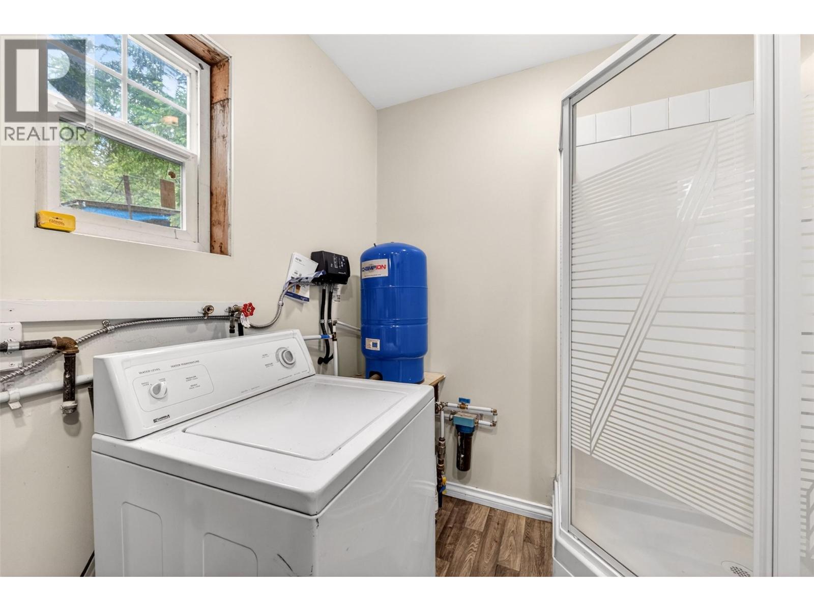 7346 Harrop Procter Road Property Photo 32