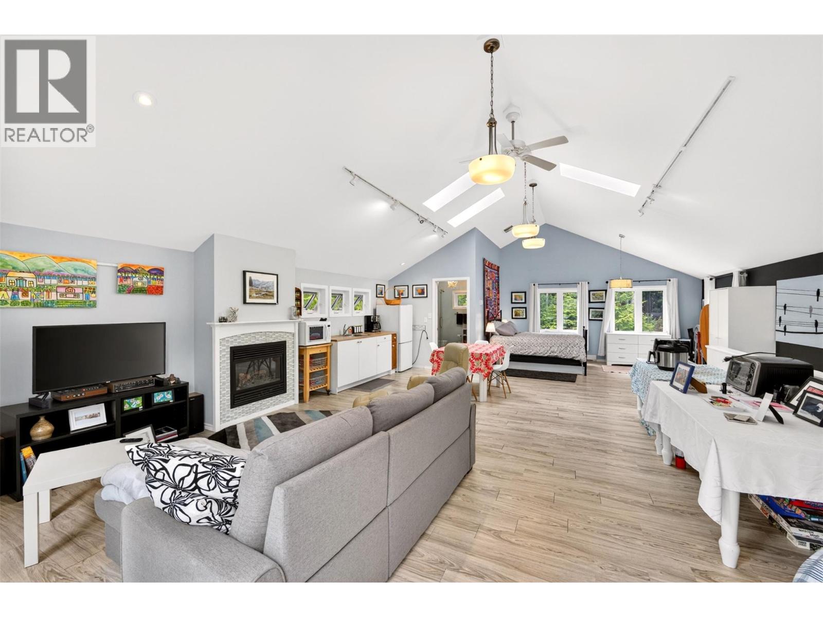 7346 Harrop Procter Road Property Photo 40