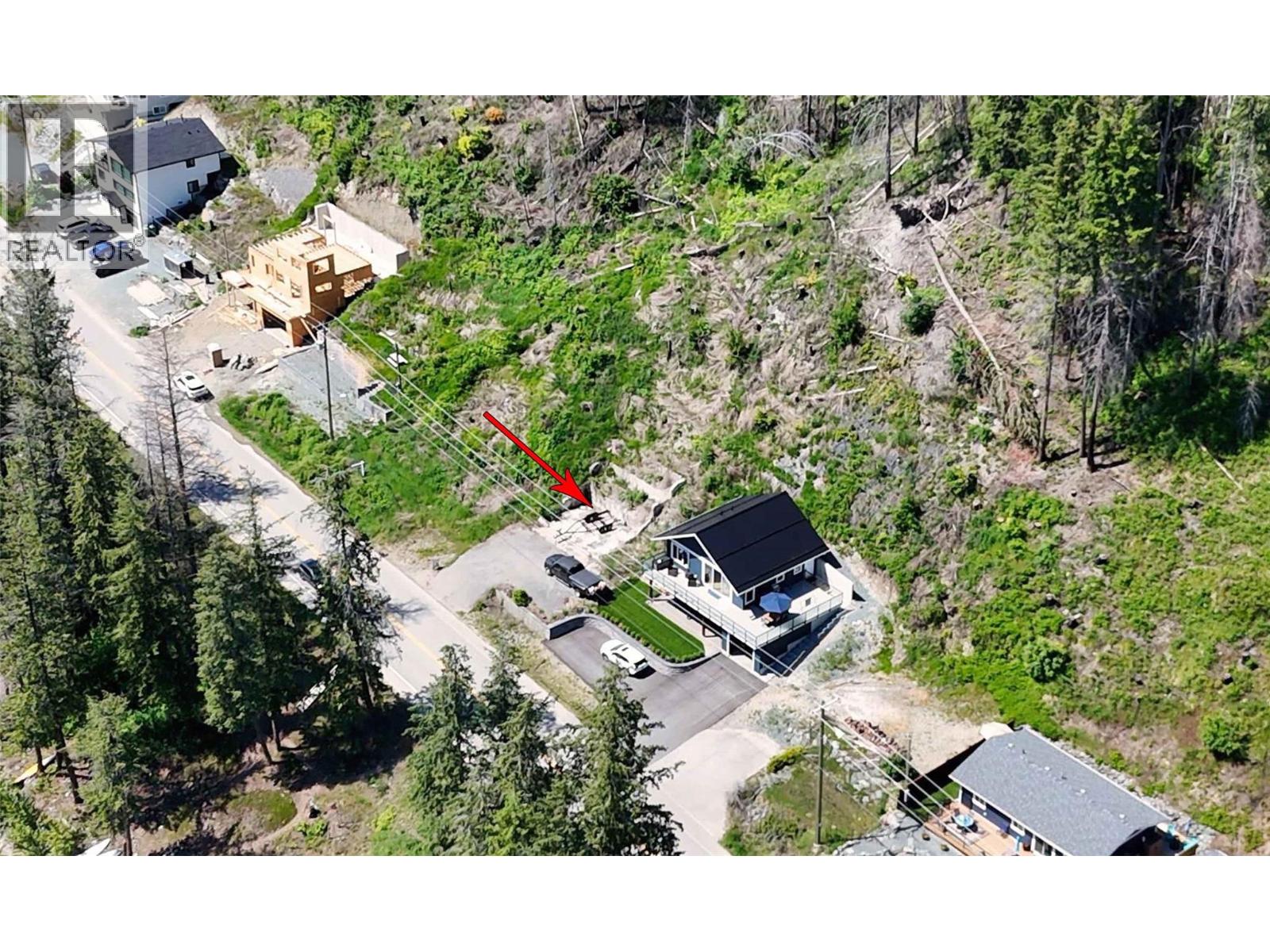 5185 Squilax Anglemont Road Property Photo 29