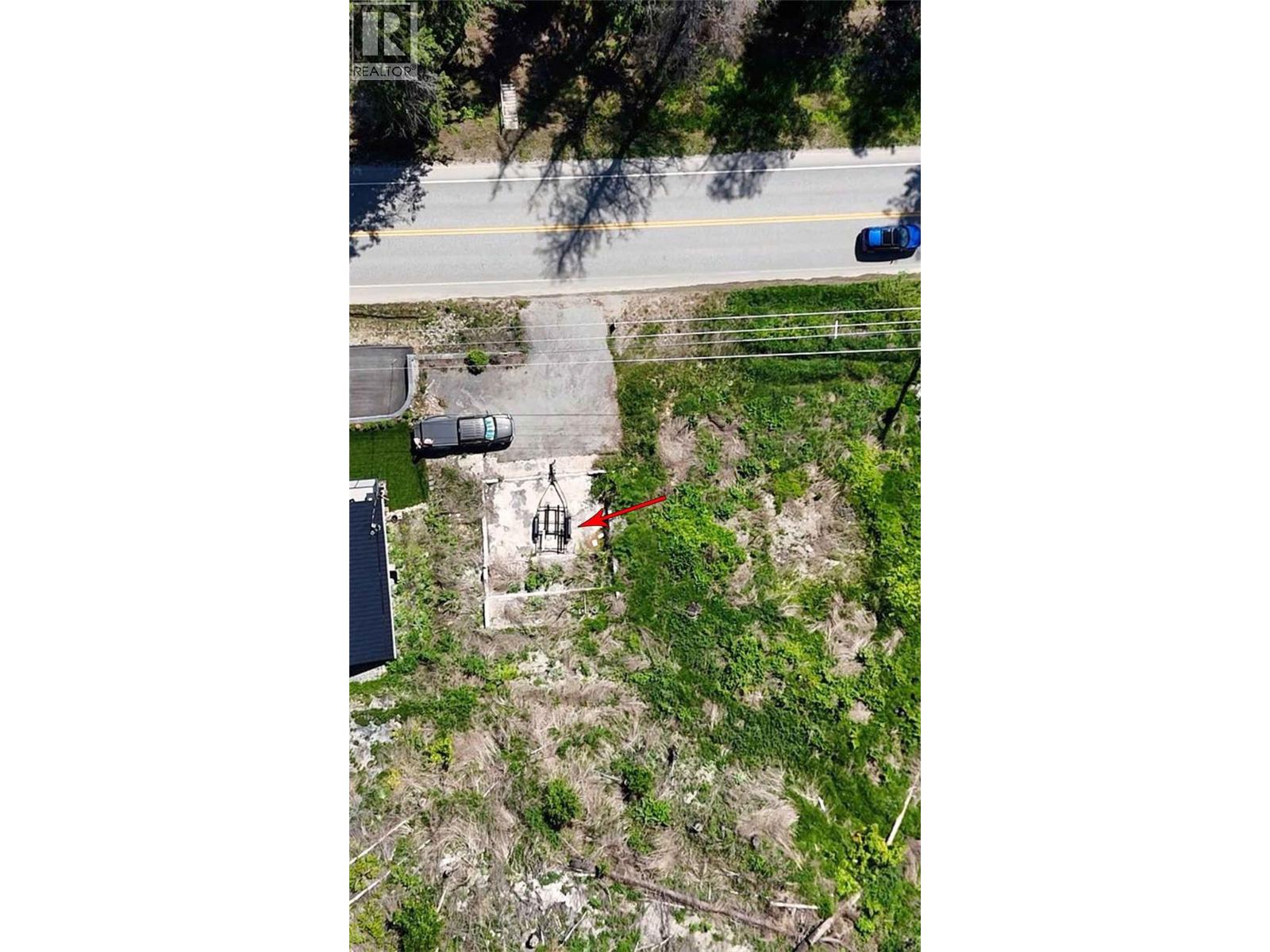 5185 Squilax Anglemont Road Property Photo 31
