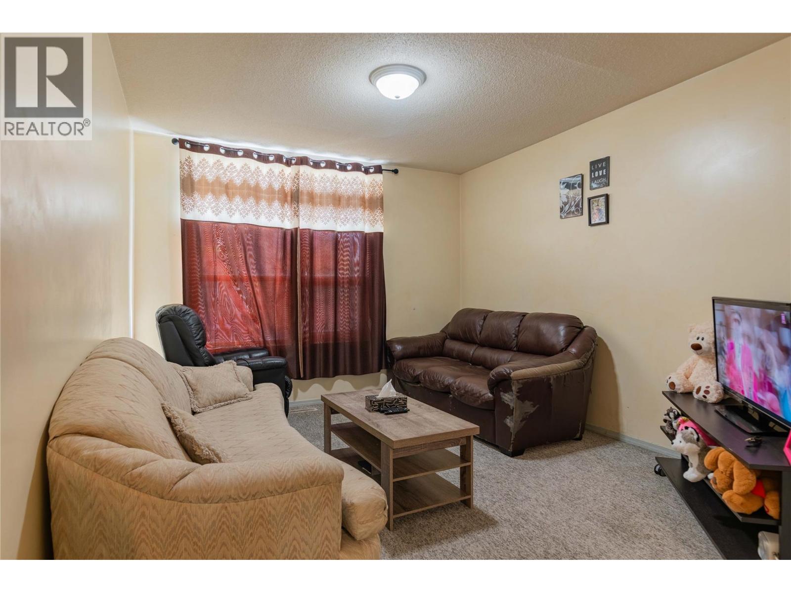 1410 Bay Avenue Property Photo 20