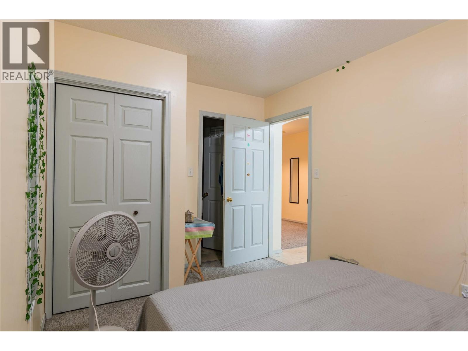 1410 Bay Avenue Property Photo 22