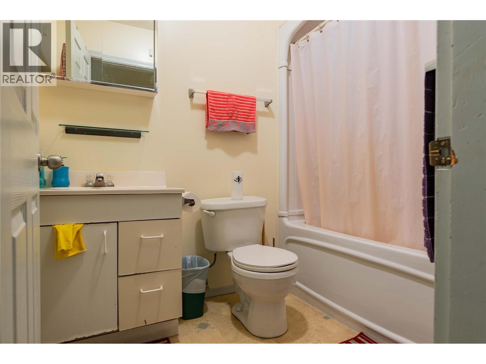 1410 Bay Avenue Property Photo 25
