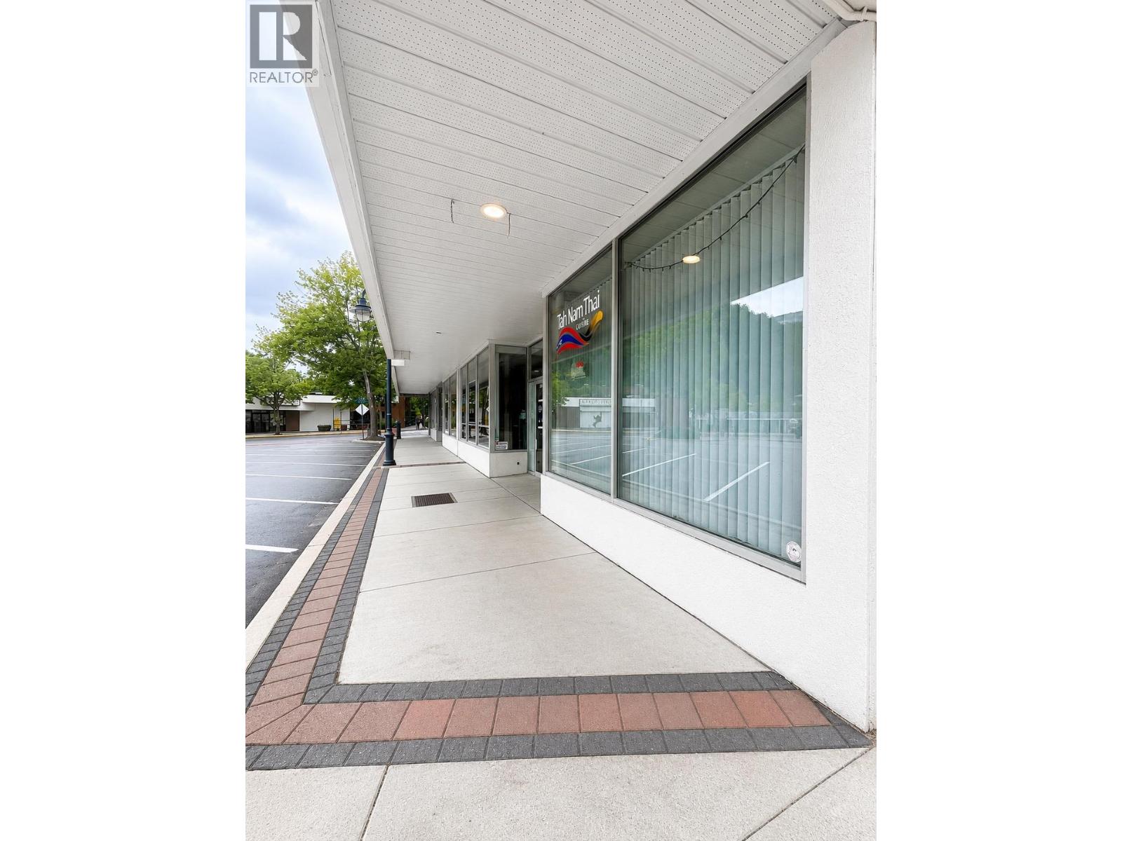 1127 4th Street Property Photo 6