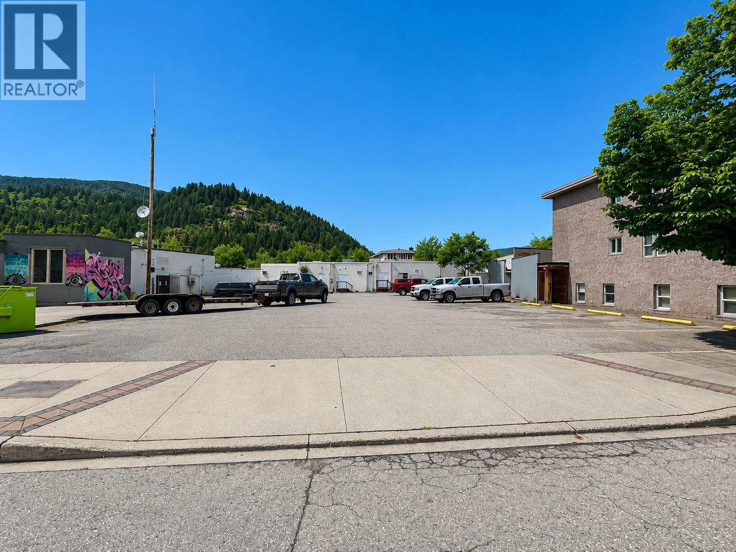 1127 4th Street Property Photo 64