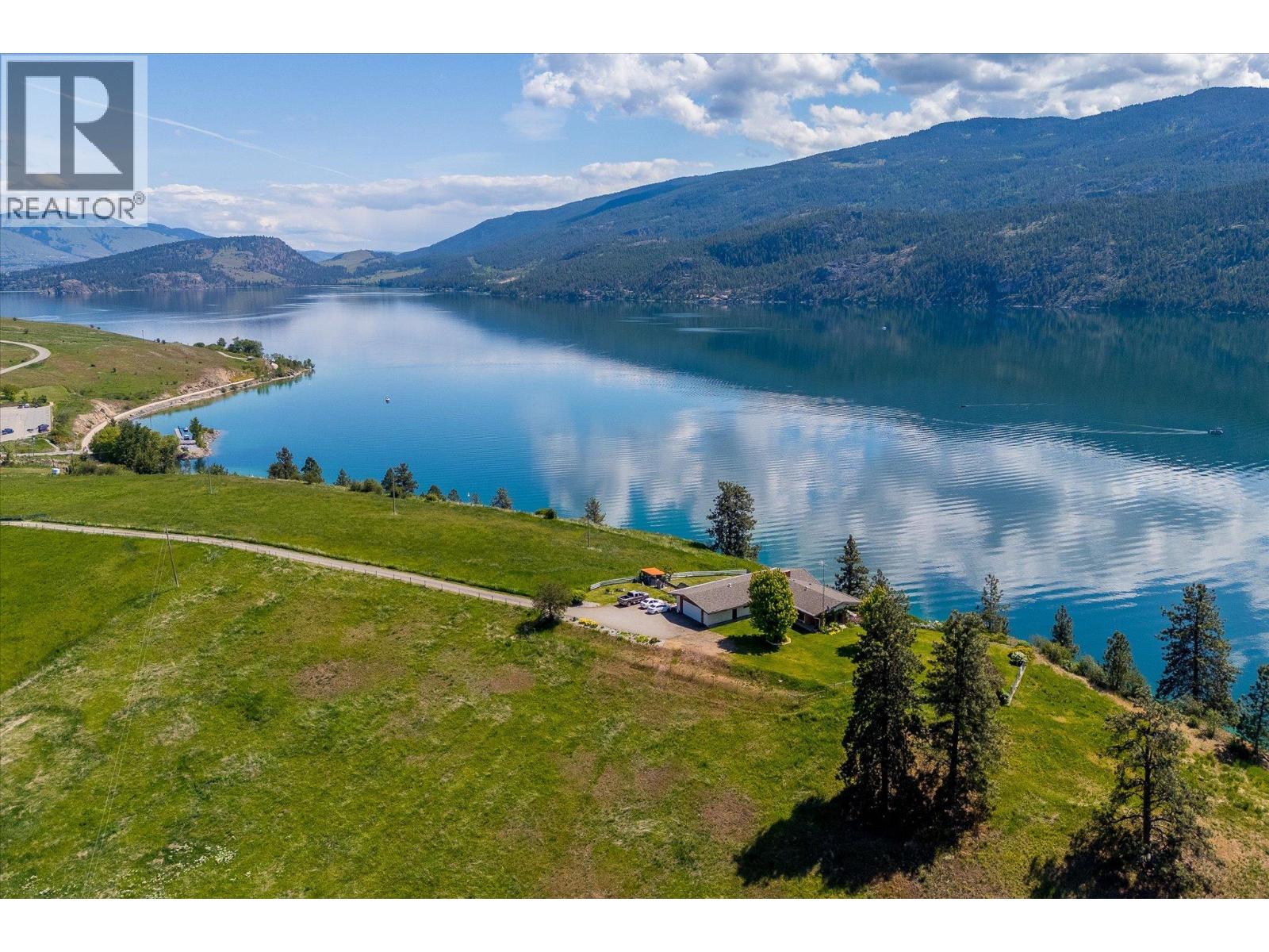 201 Highway 97 Property Photo 12