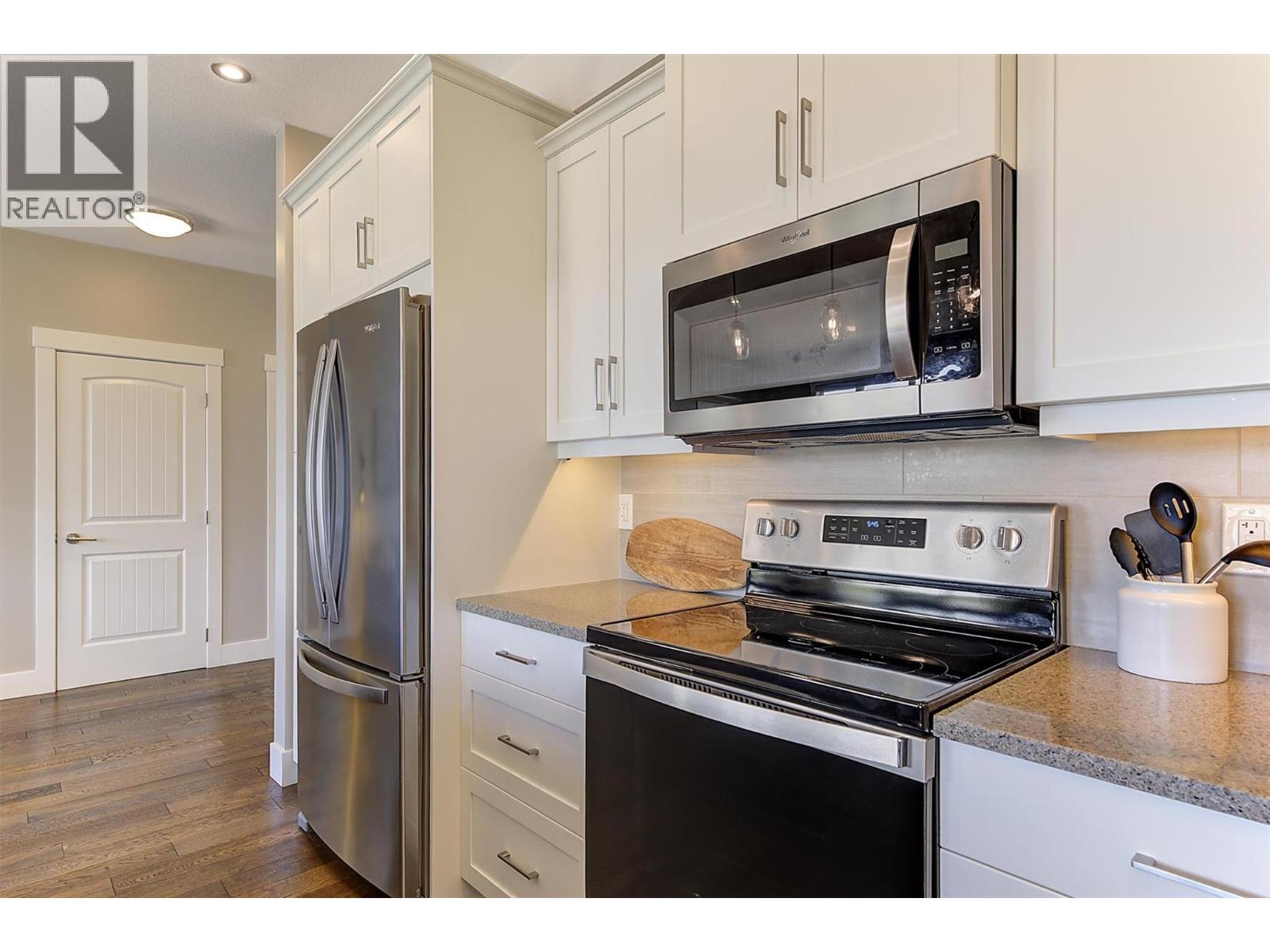 1165 Sutherland Avenue Unit# 405 Property Photo 17