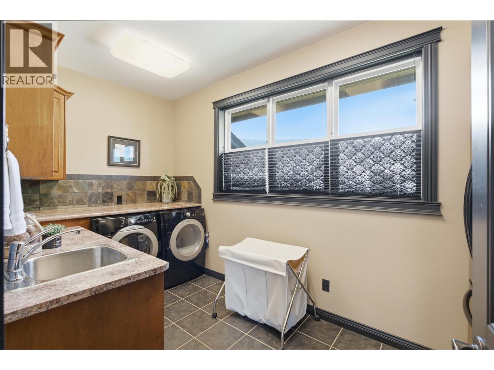 2206 Burgess Avenue Property Photo 41