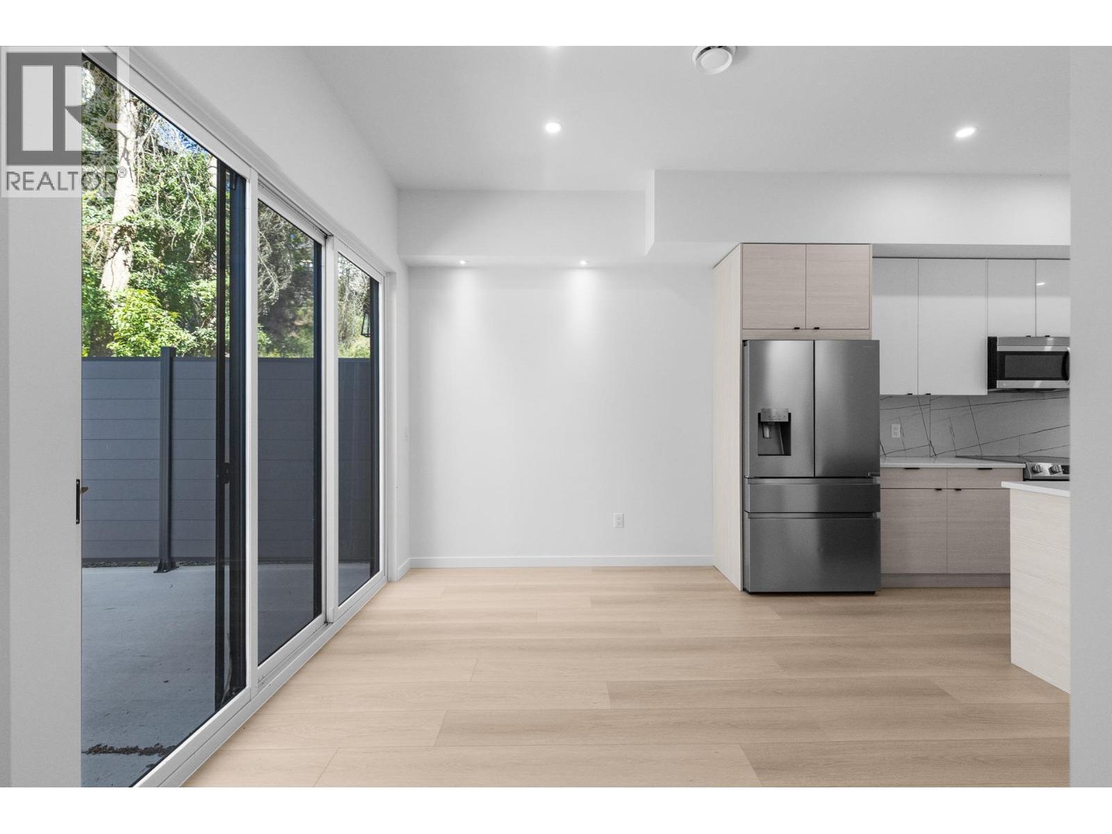 9188 Tronson Road Unit# 5 Property Photo 15