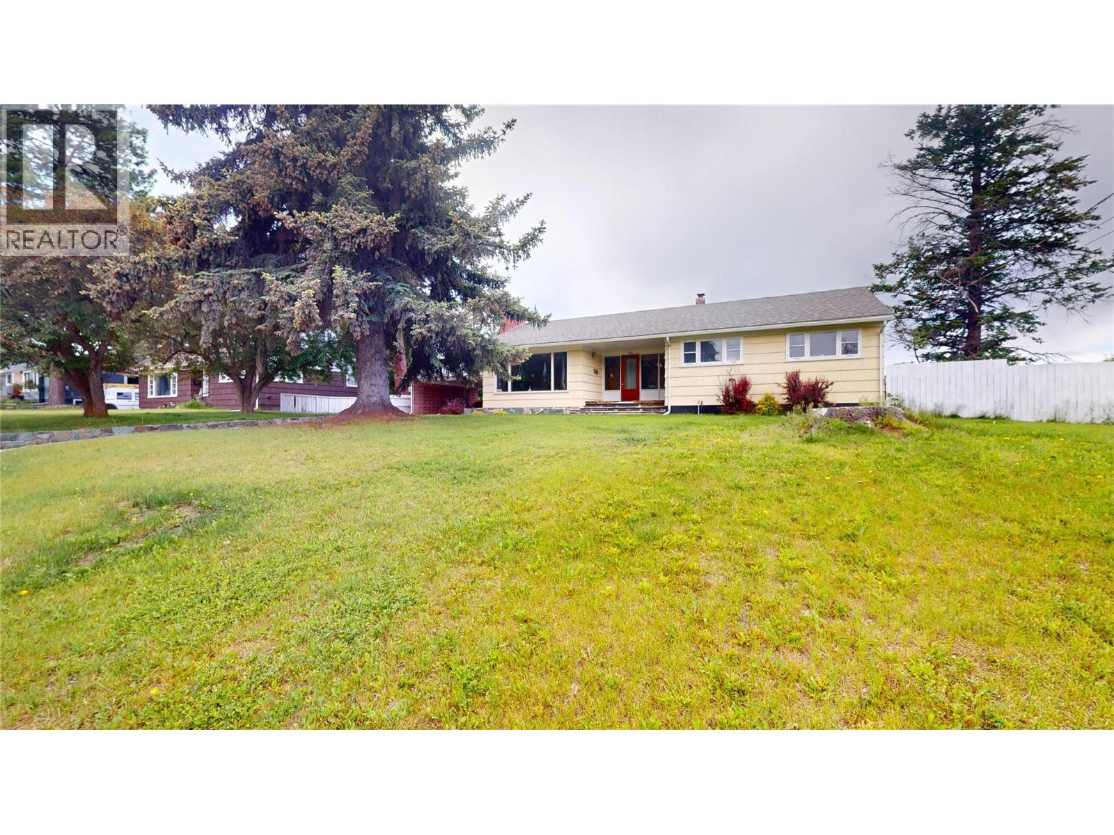 511 14TH Avenue S Property Photo 1