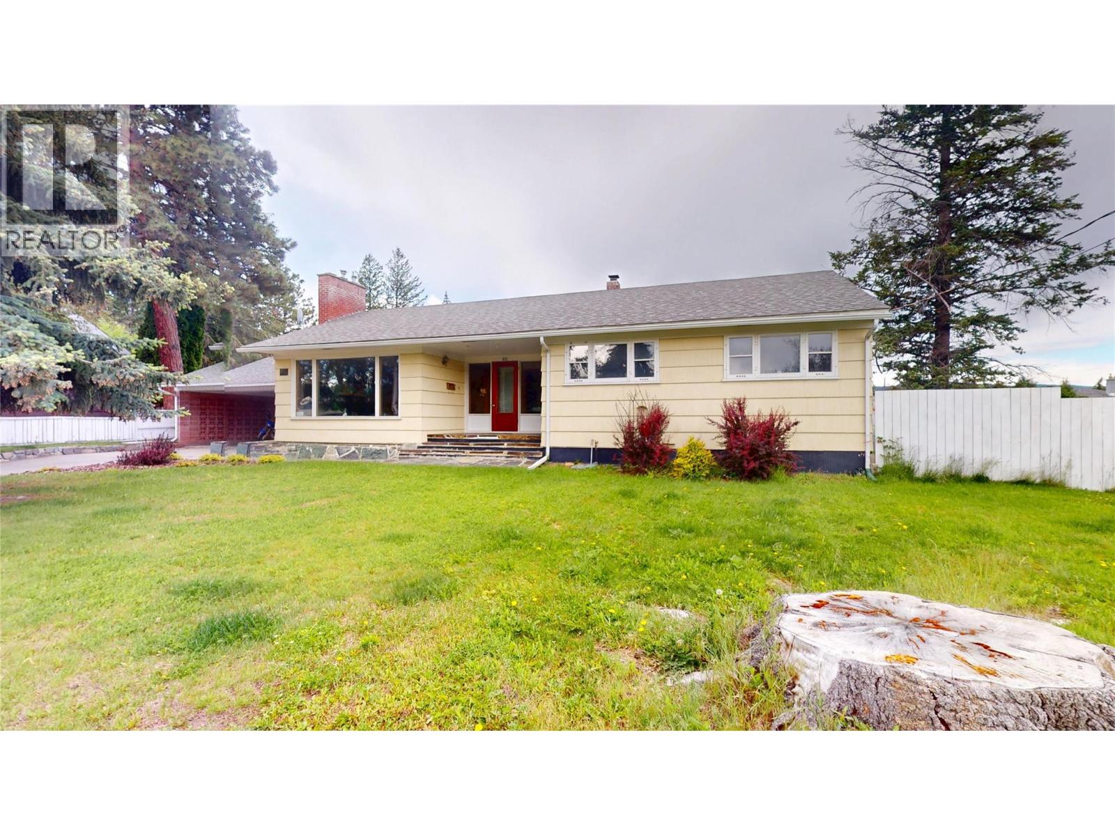 511 14th Avenue S Property Photo 2
