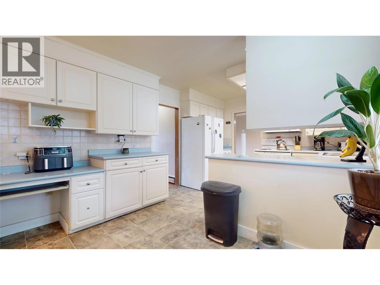 511 14th Avenue S Property Photo 15