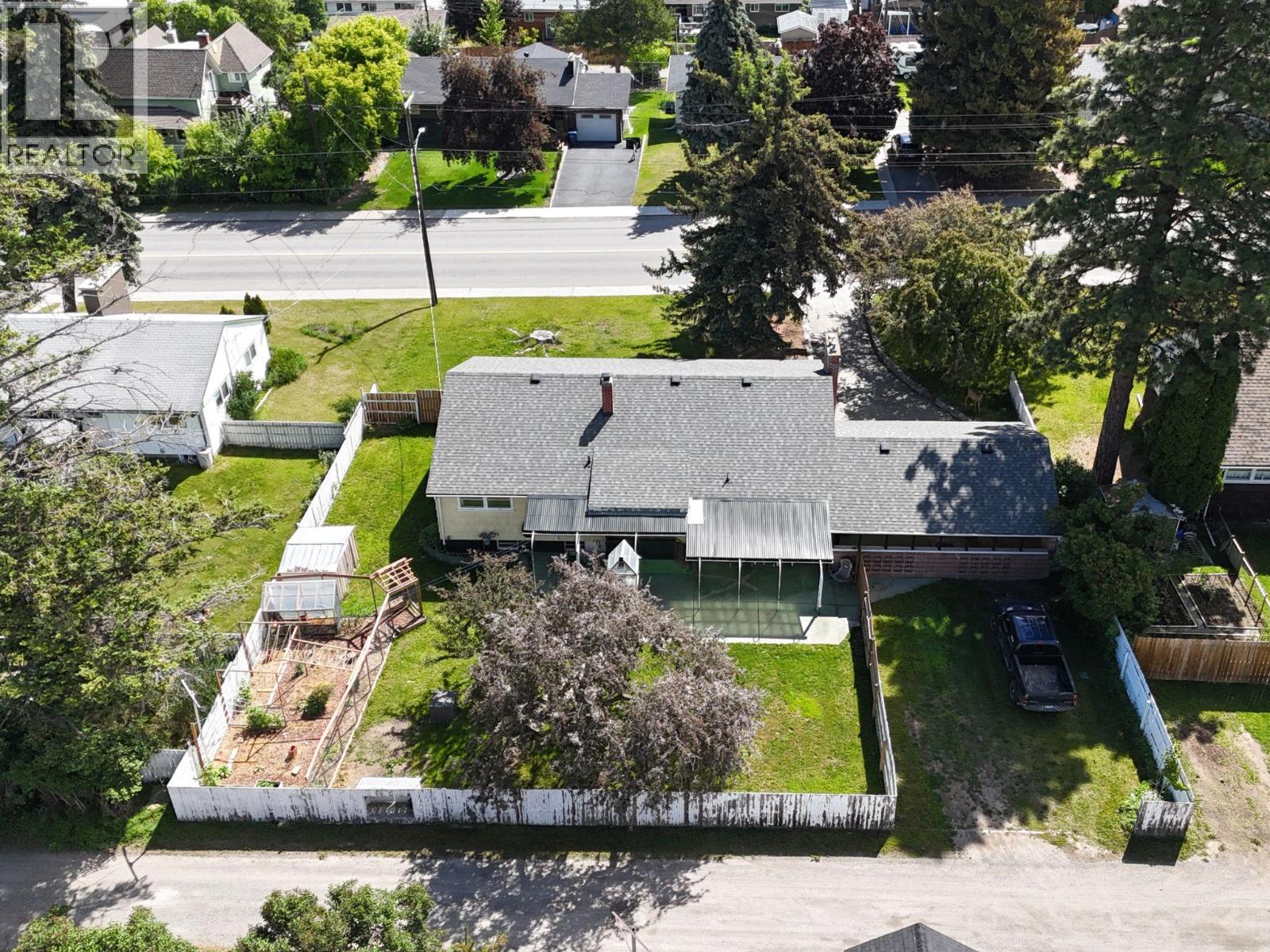511 14th Avenue S Property Photo 49