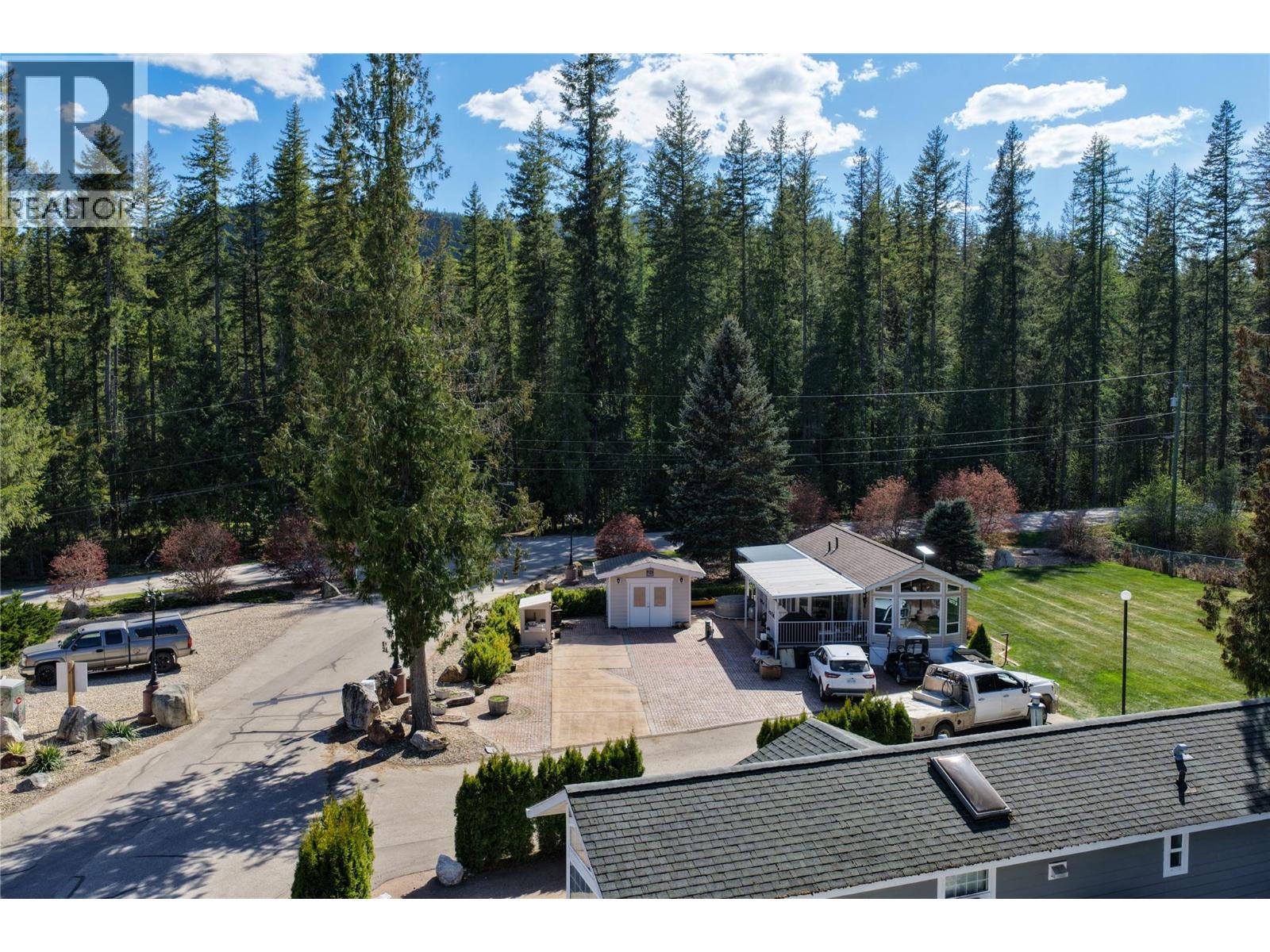 3303 Mabel Lake Road Unit# 52 Lot# 52 Property Photo 6