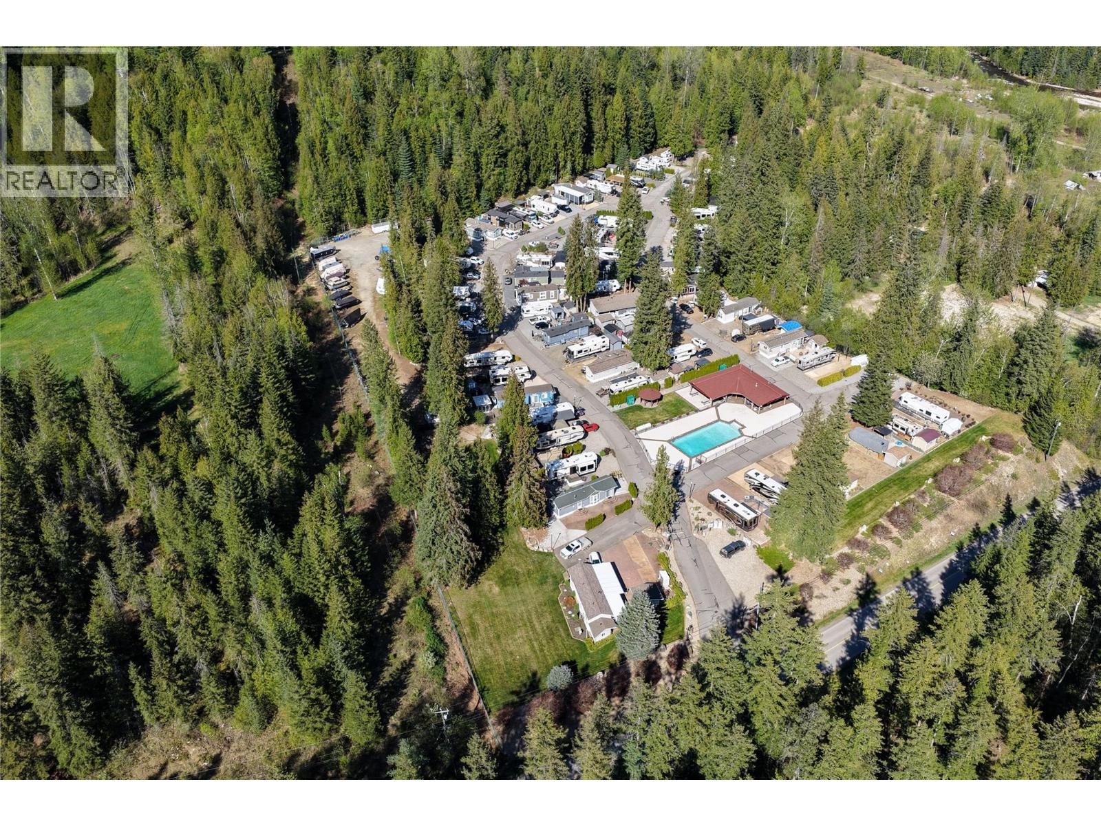3303 Mabel Lake Road Unit# 52 Lot# 52 Property Photo 13