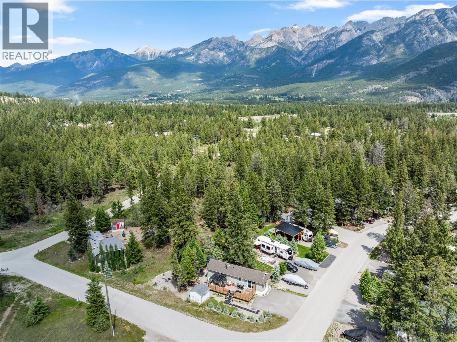 5478 93/95 Highway Unit# 3 Property Photo 1
