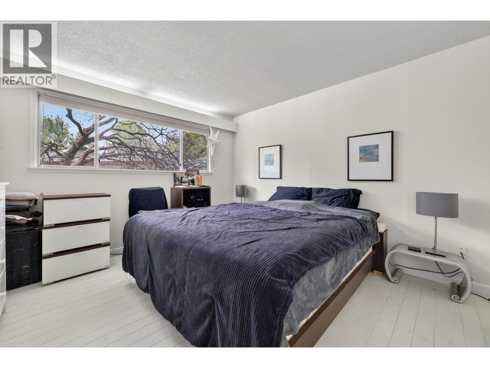 348 Burne Avenue Property Photo 10