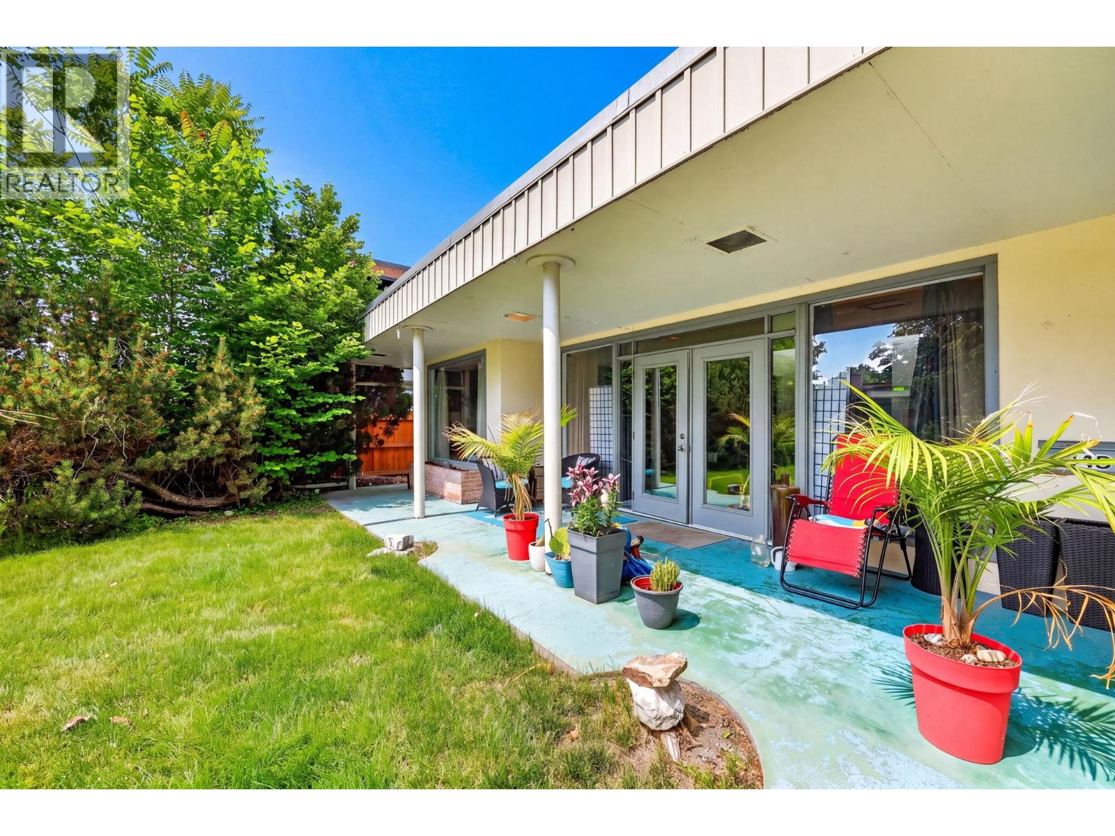 348 Burne Avenue Property Photo 12