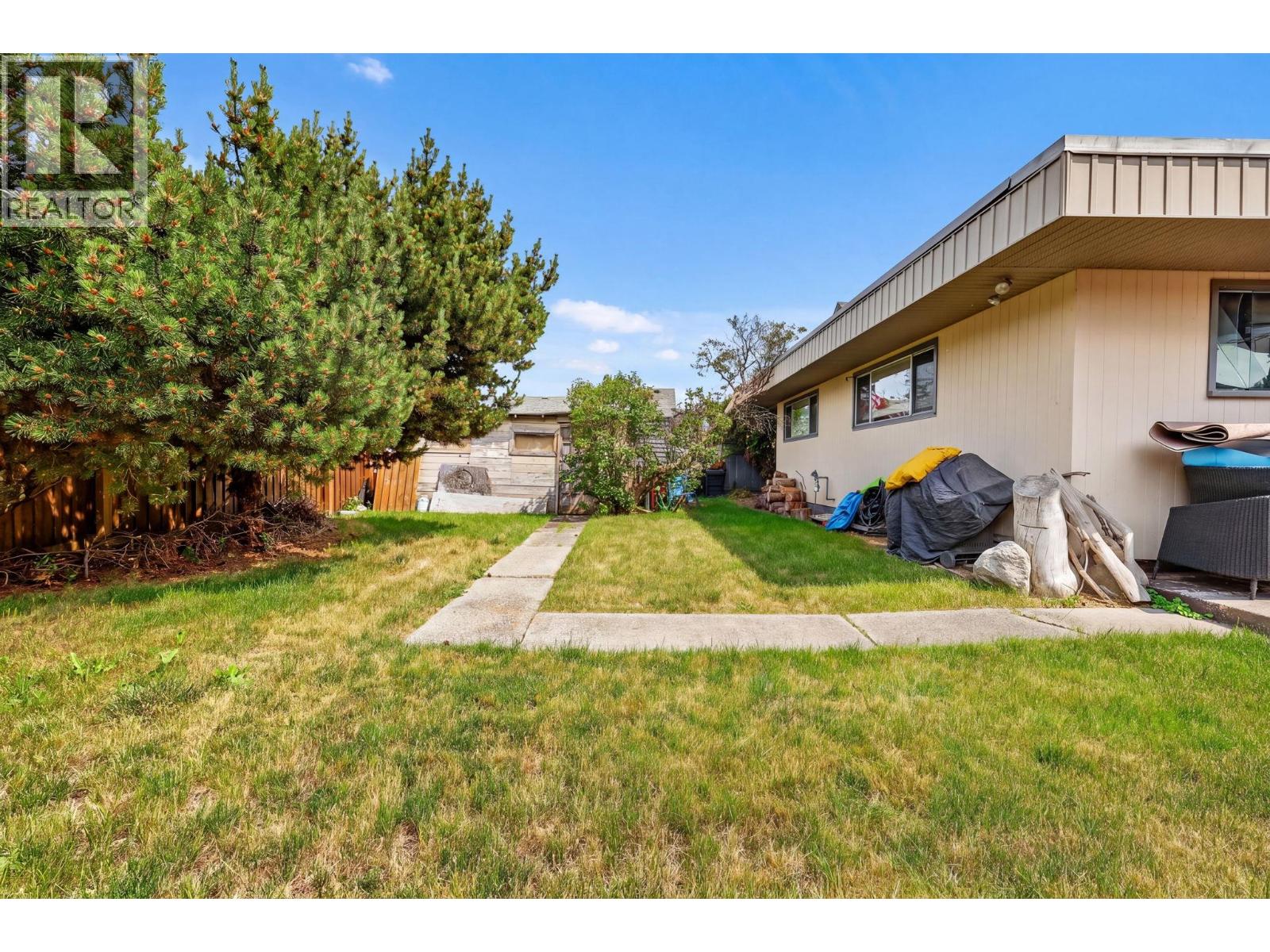348 Burne Avenue Property Photo 14
