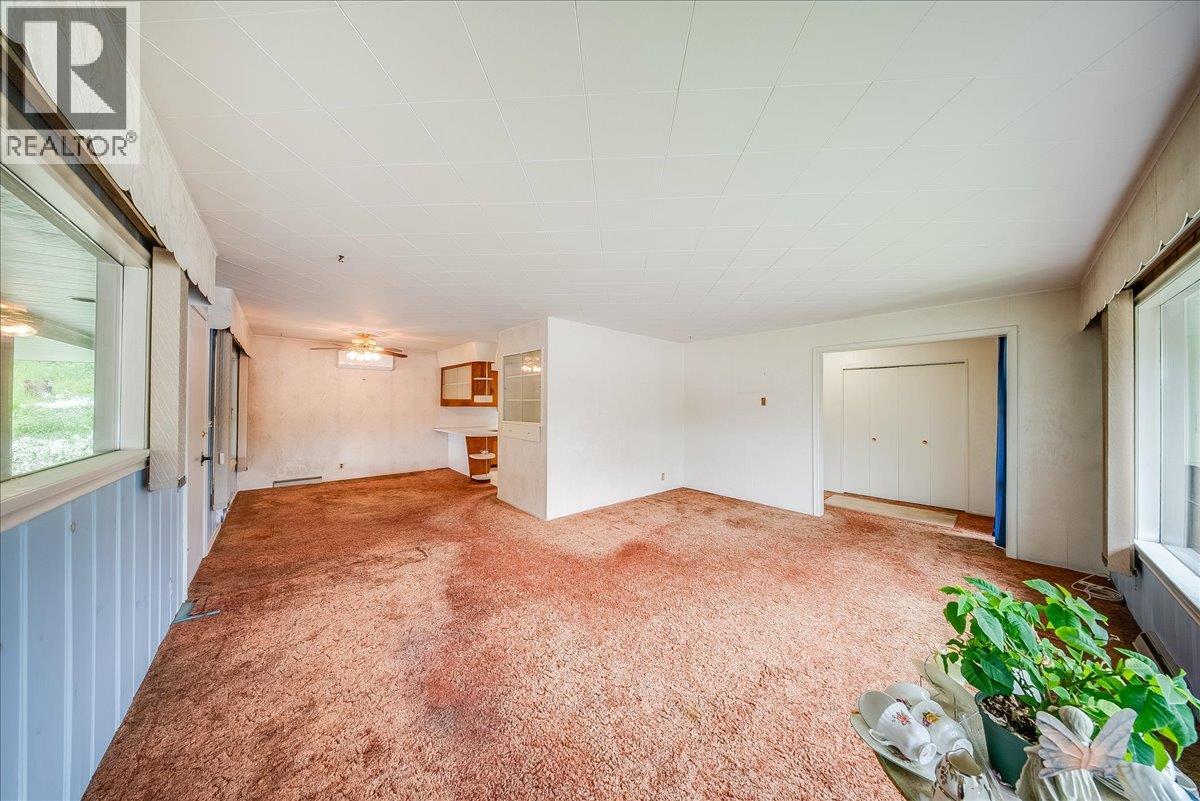 840 Columbia Avenue Property Photo 11