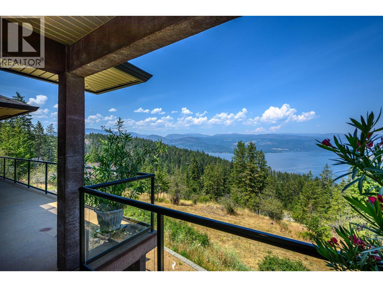 9265 Kokanee Road Property Photo 6