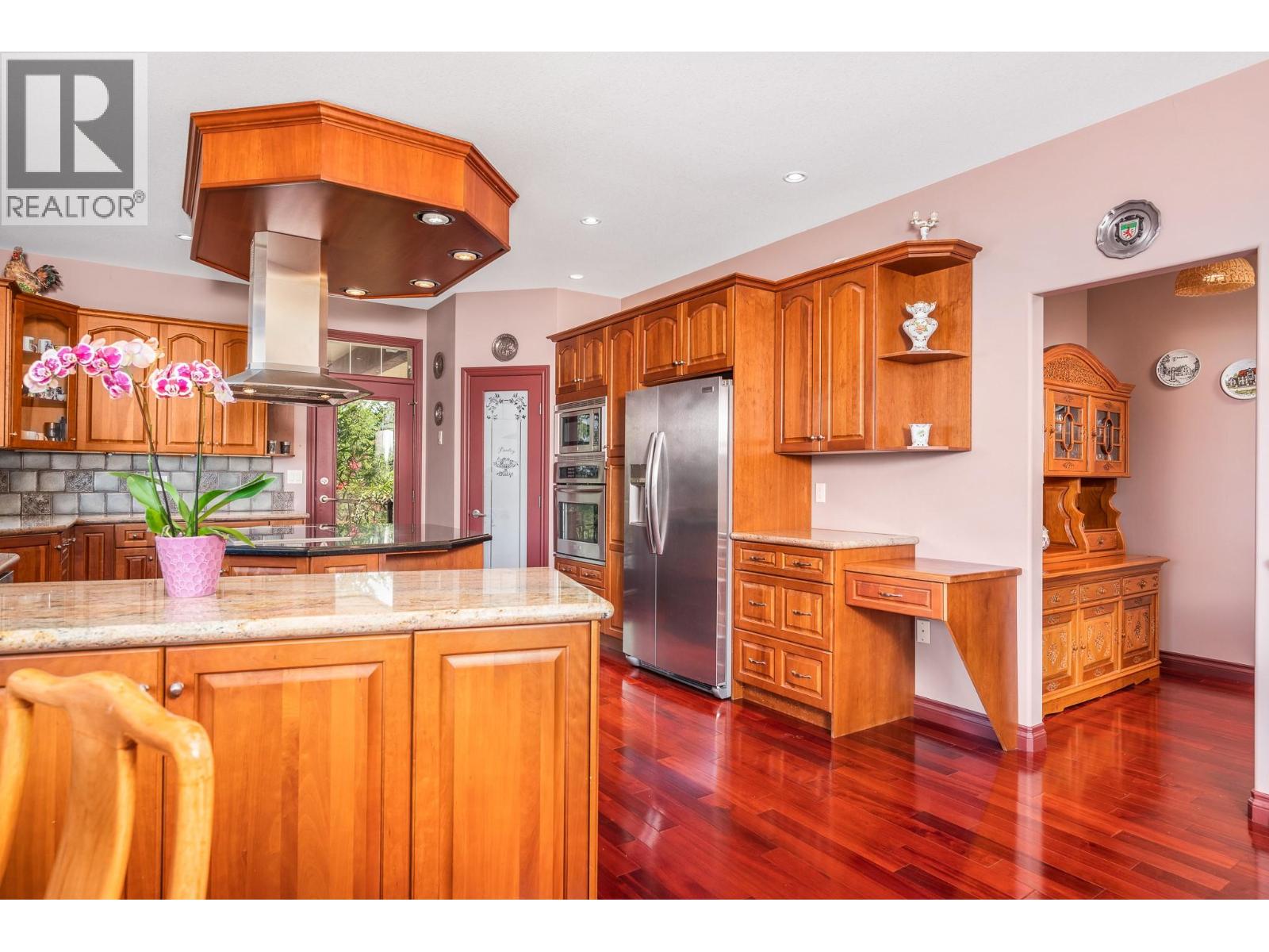 9265 Kokanee Road Property Photo 11